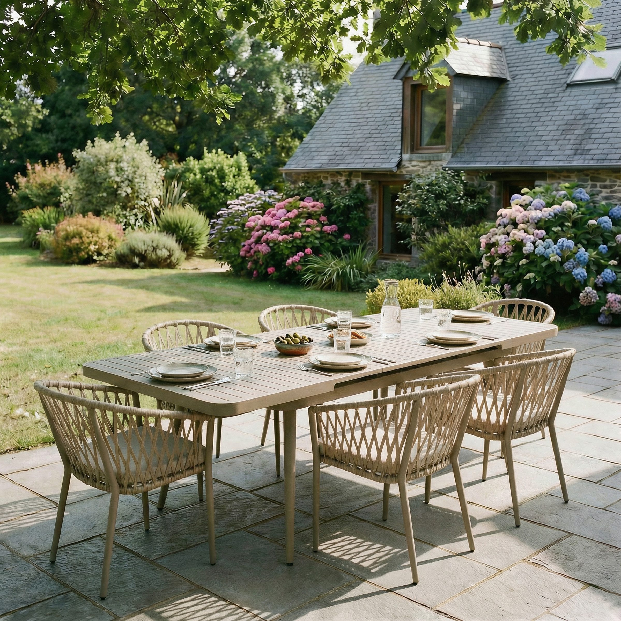 IDIMEX Garten-Essgruppe SUNNY, Gartenmöbel Set mit 6 Stühlen & ausziehbarem Tisch champagner/beige