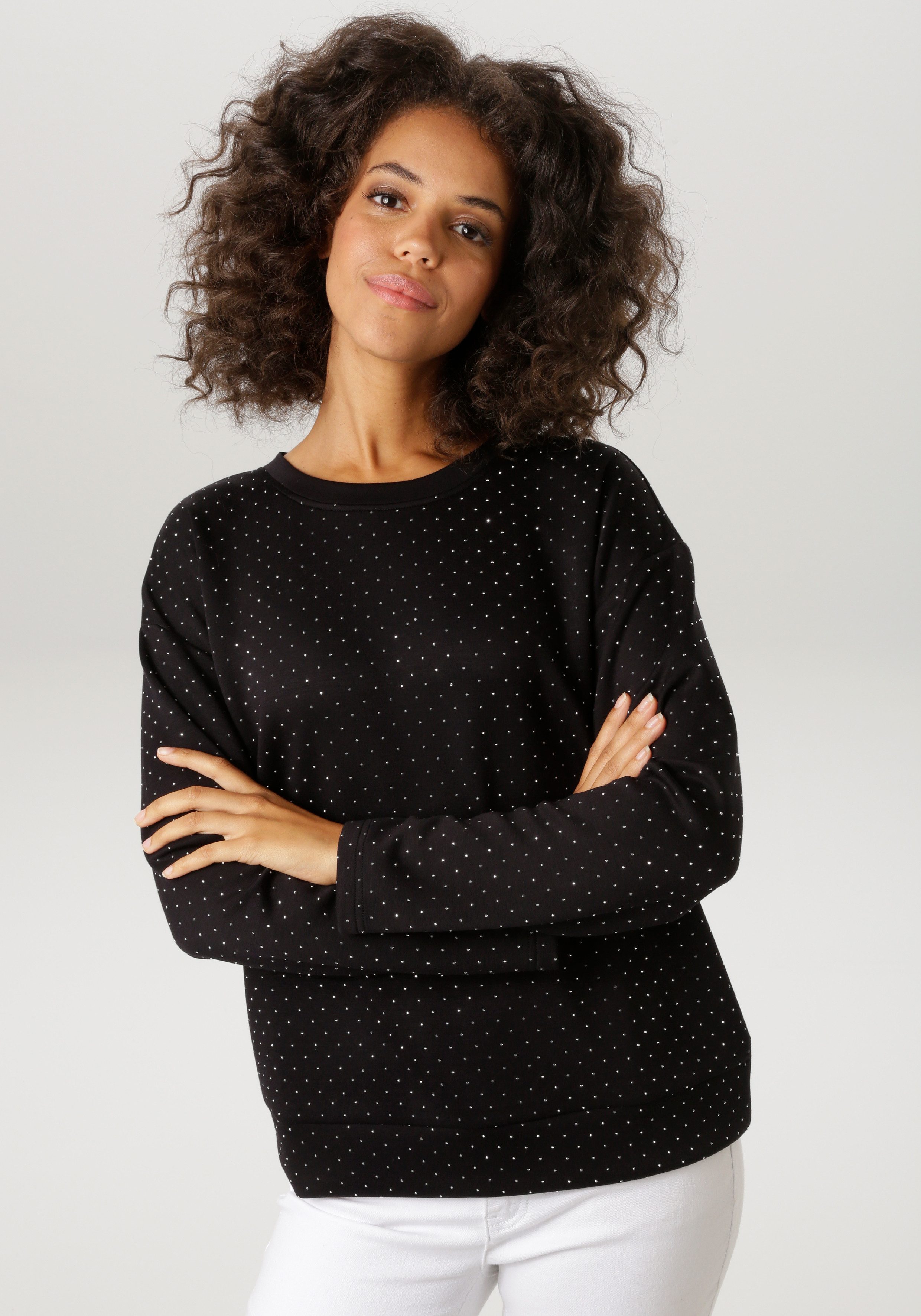 Aniston CASUAL Sweatshirt allover mit kleinen Glitzersteinchen Verziert - NEUE KOLLEKTION. € 39,99, (€ 39,99 pro 1 Stk).