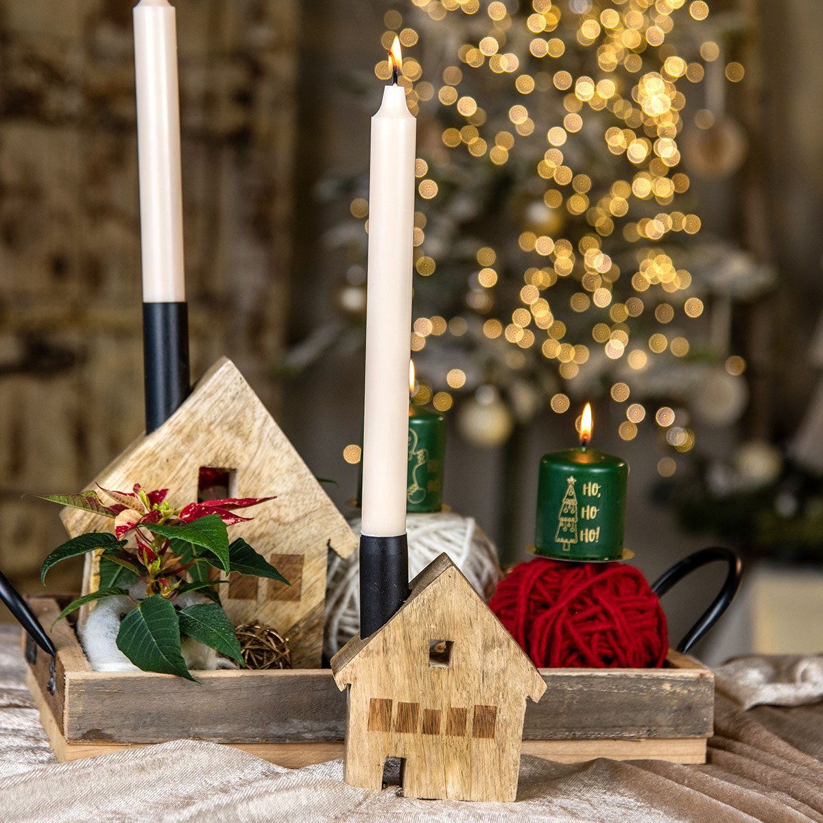 Florists Products Kerzenhalter Rustikales Holzhaus aus Mangoholz mit Kerzenhalter und