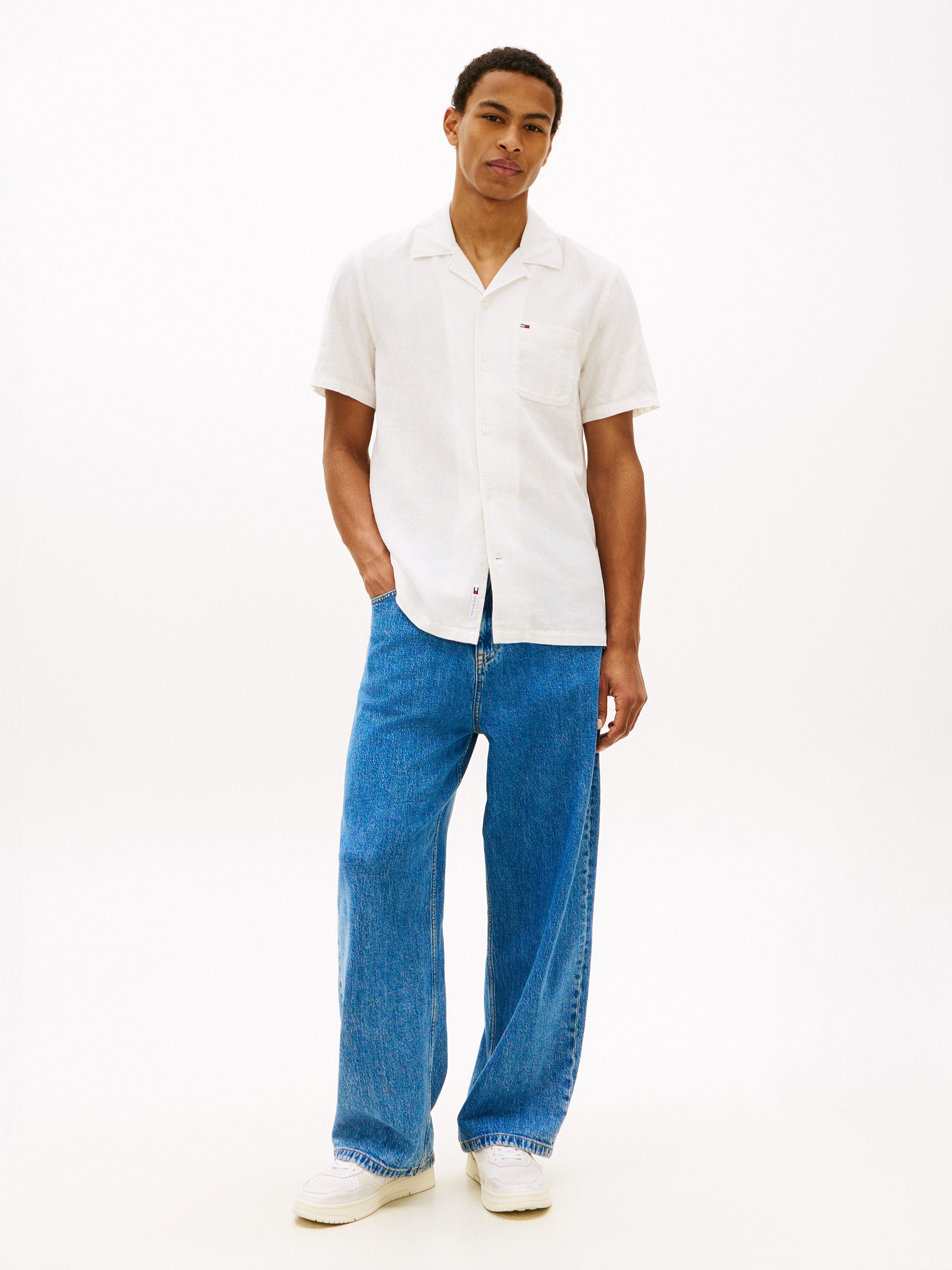 Tommy Jeans Leinenhemd TJM REGULAR LINEN BLEND CAMP mit Reverskragen