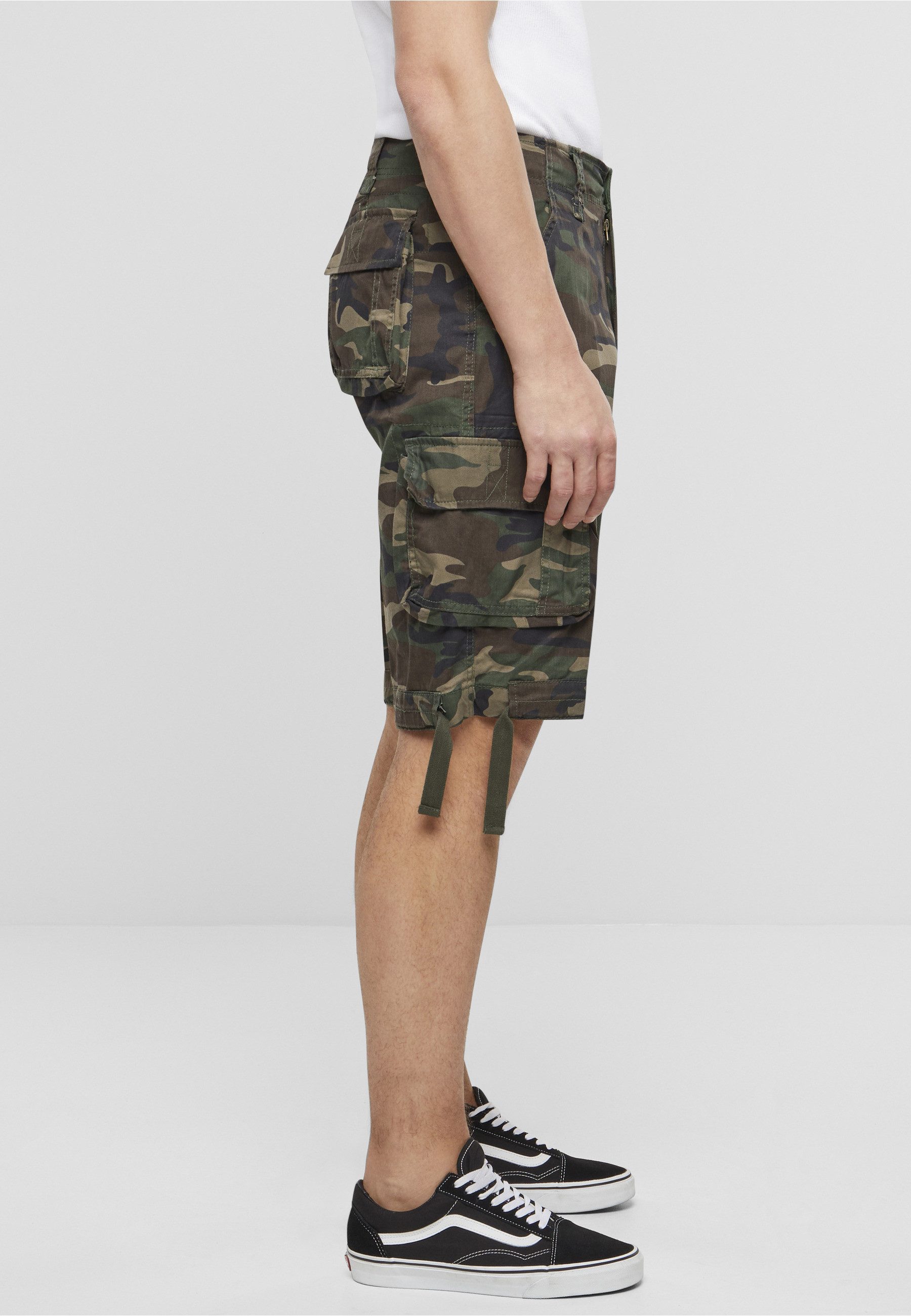 Brandit Stoffhose Brandit Herren Urban Legend Cargo Shorts (1-tlg)