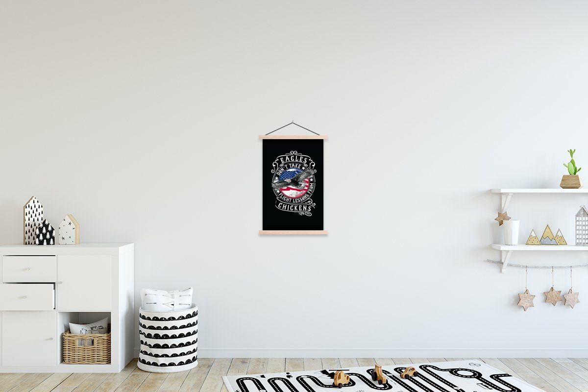MuchoWow Poster Adler - Flagge - Retro - Zitat, (1 St), Posterleiste, Textilposter für Wohnzimmer, Bilderleiste, Magnetisch