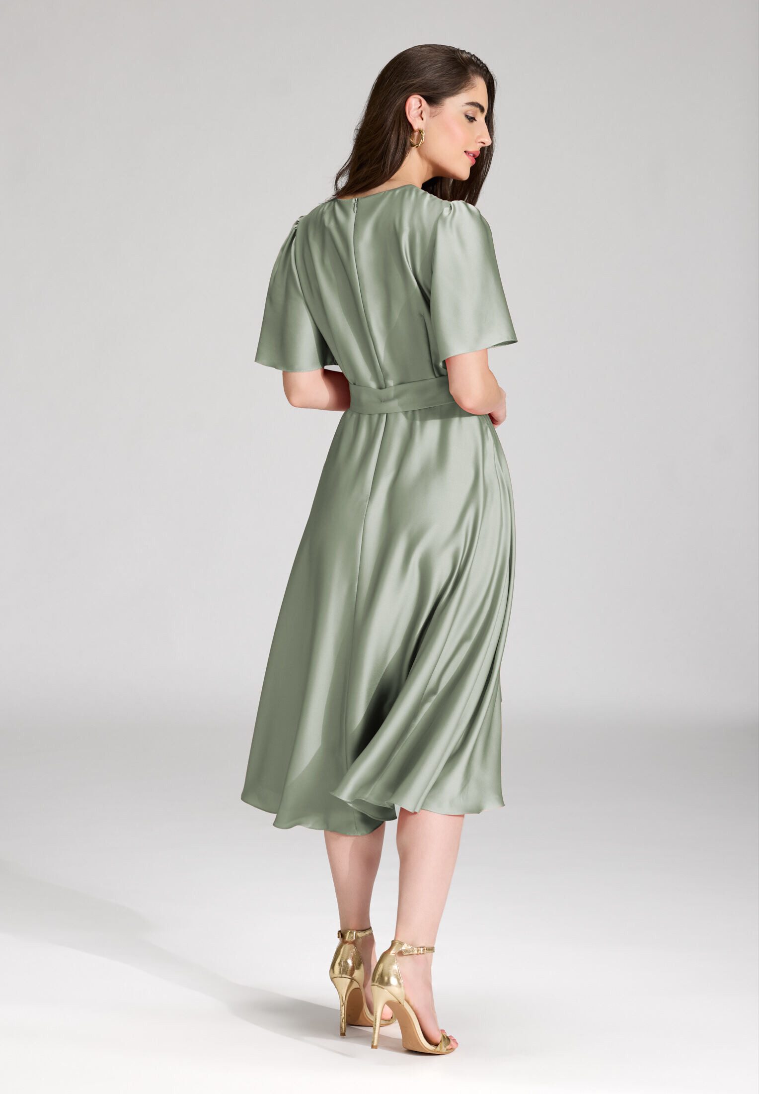 SWING Cocktailkleid Taillierter Schnitt mit fließendem Rockteil günstig online kaufen