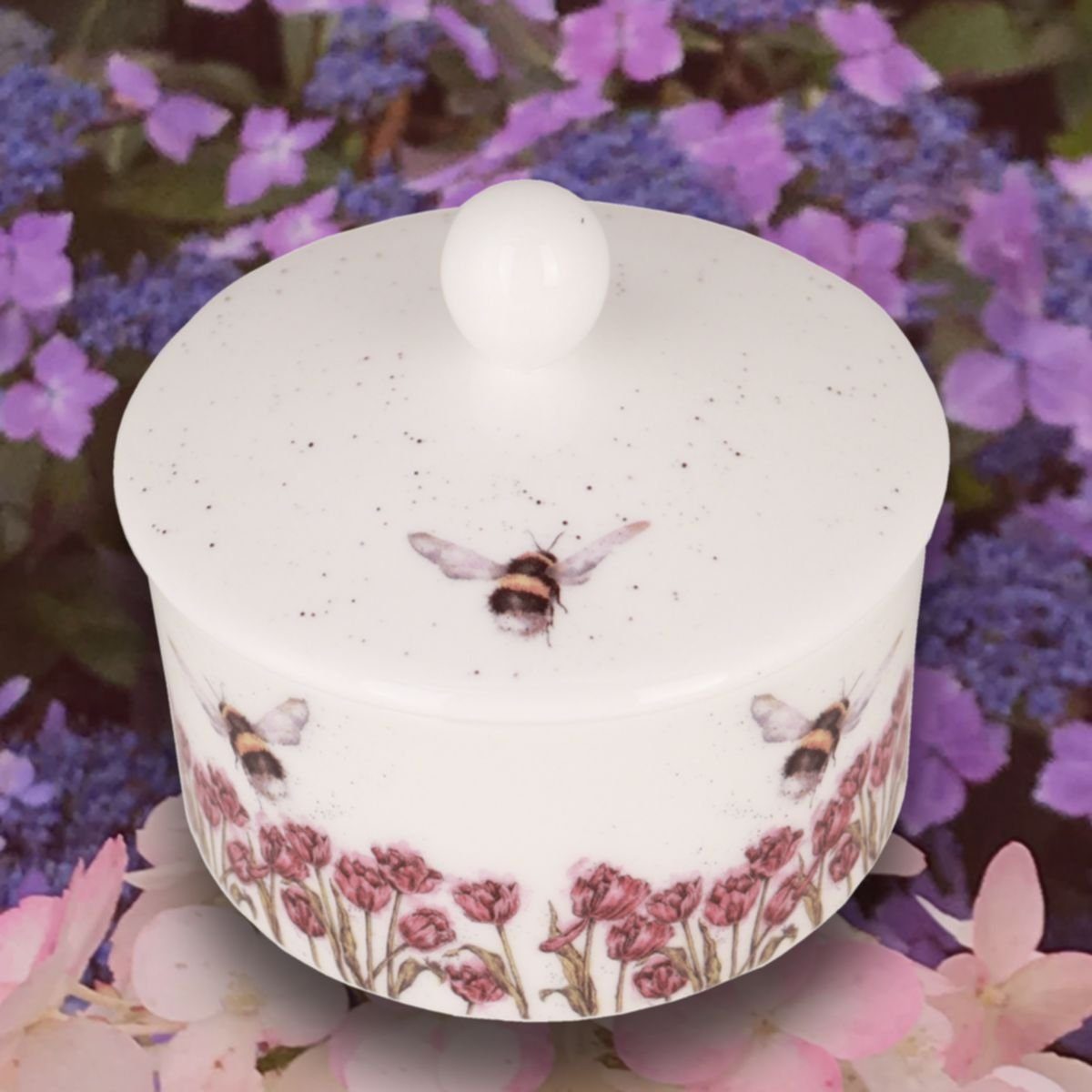 Wrendale Zuckerdose Wrendale Designs Porzellan Hummel Zuckerdose mit Deckel, Porzellan, (Stück), Design von Hannah Dale