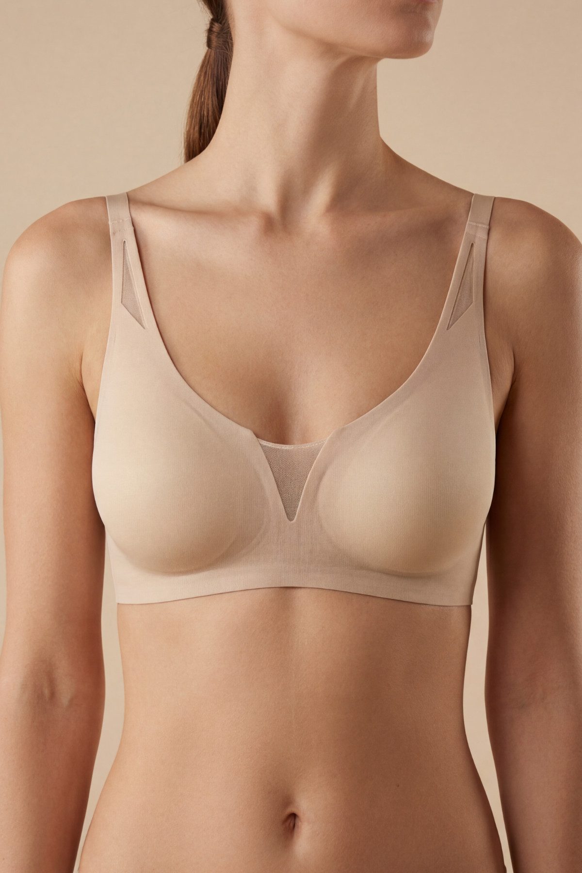 C&CITY Schalen-BH Nahtloser Laser-Cut-BH mit Polstern CC428 Beige