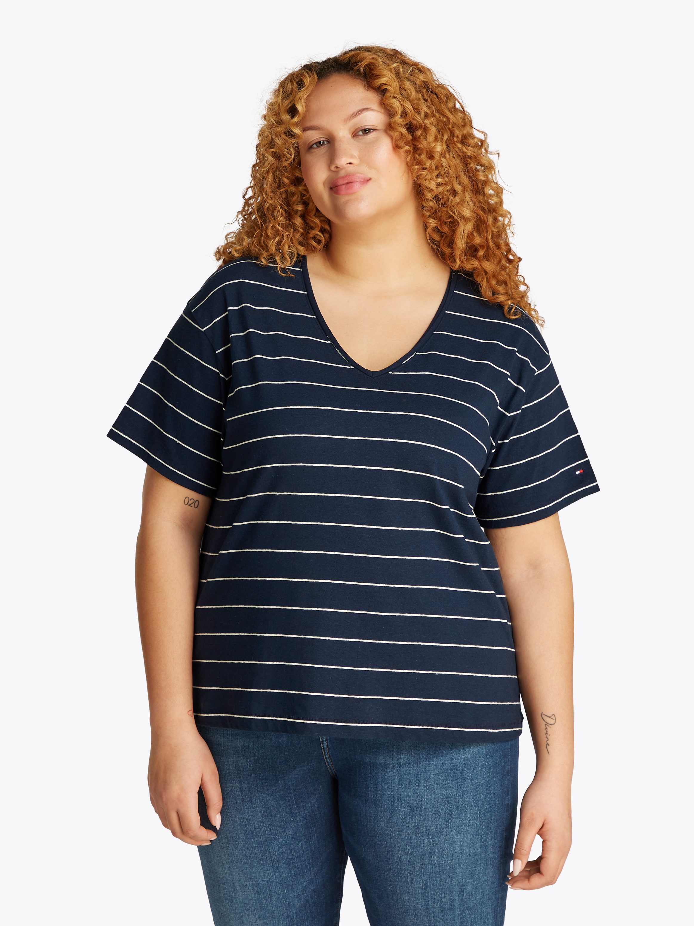 Tommy Hilfiger Curve V-Shirt CRV MODERN CO LINEN V-NK SS in Großen Größen günstig online kaufen