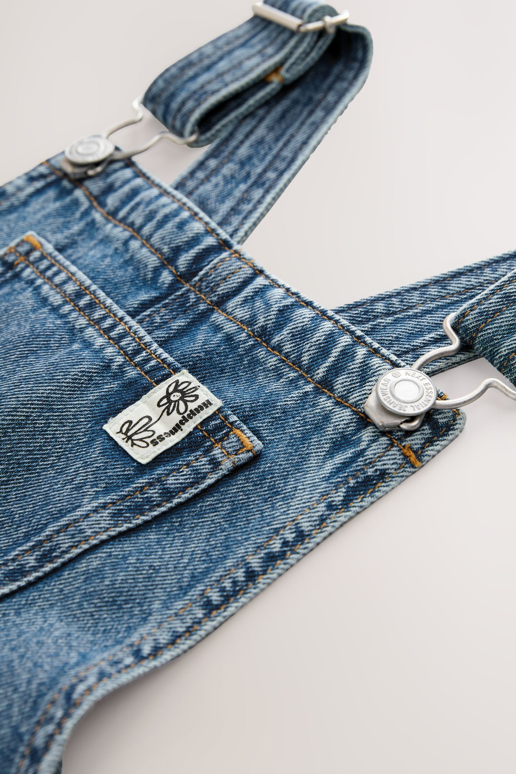 Next Jeanslatzhose Latzhose mit weitem Bein (1-tlg)