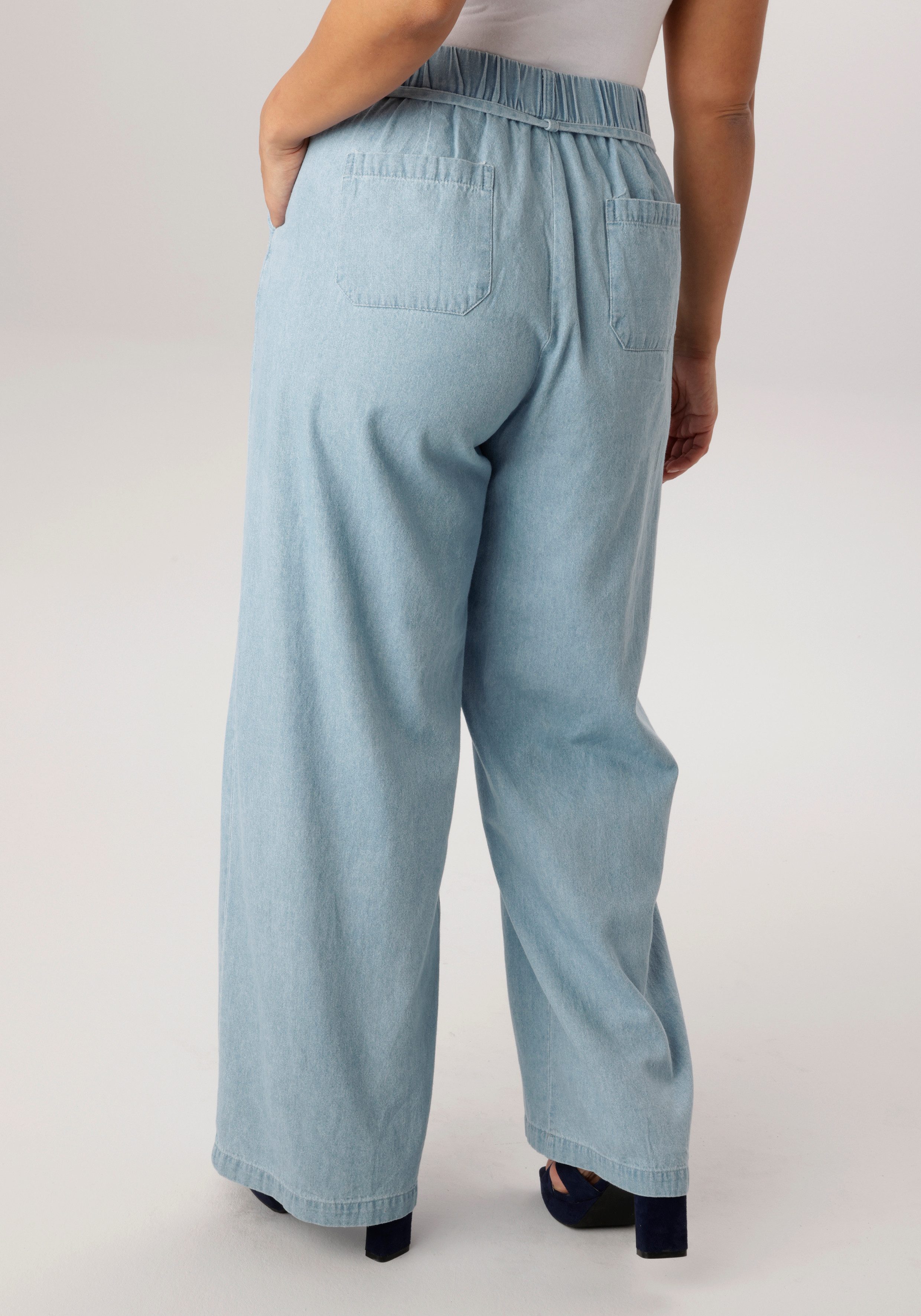 Aniston PLUS Weite Jeans mit elastischen Bund