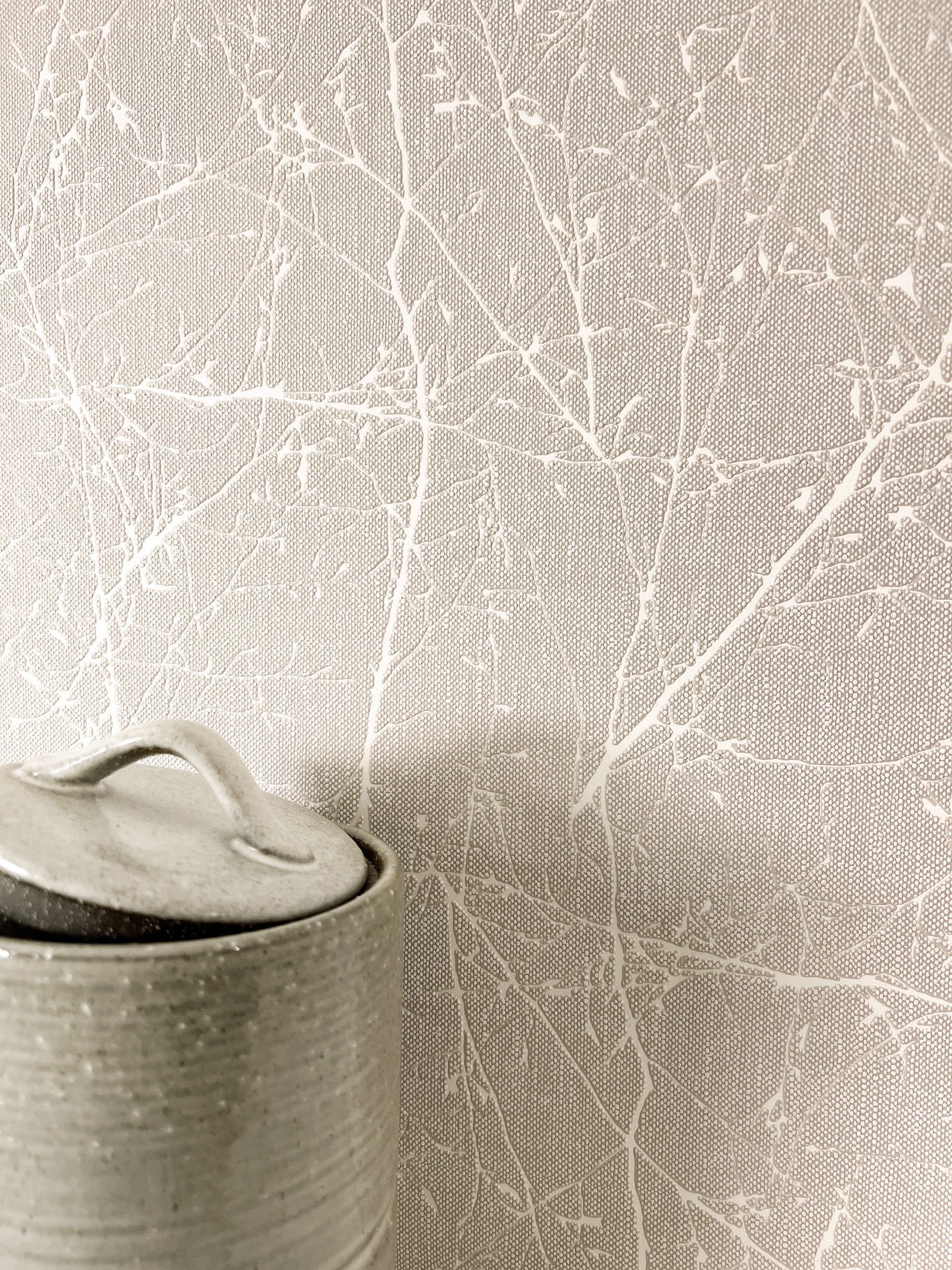 Newroom Vliestapete Äste Beige Tapete Ästetapete Äste,Blätter,Blumen, Beige Tapete Floral Äste - Ästetapete Blumentapete Creme Grau Romantisch 3D Optik Blätter Blumen für Schlafzimmer Wohnzimmer Küche, Blumentapete