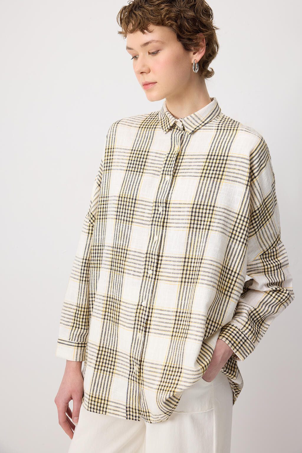Rugbyshirt OVERSIZE-HEMD AUS 100 % BAUMWOLLE MIT KARIERTEN MUSTER