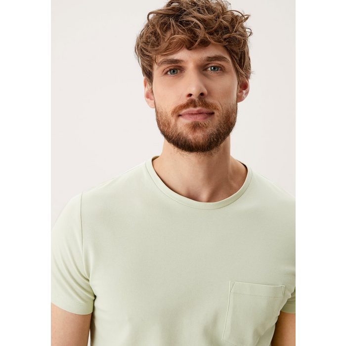 s.Oliver Kurzarmshirt T-Shirt mit Brusttasche