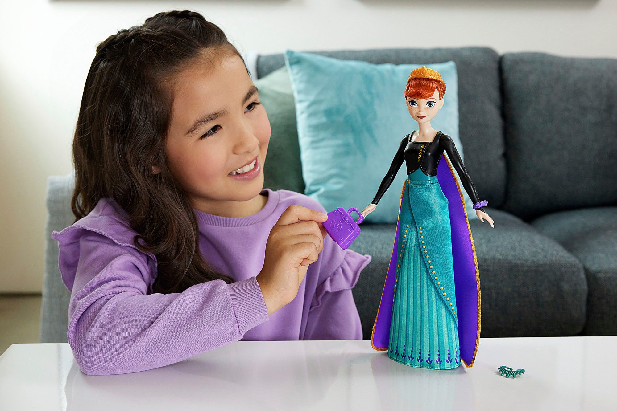 Mattel® Anziehpuppe Disney Die Eiskönigin Spin & Reveal Anna günstig online kaufen