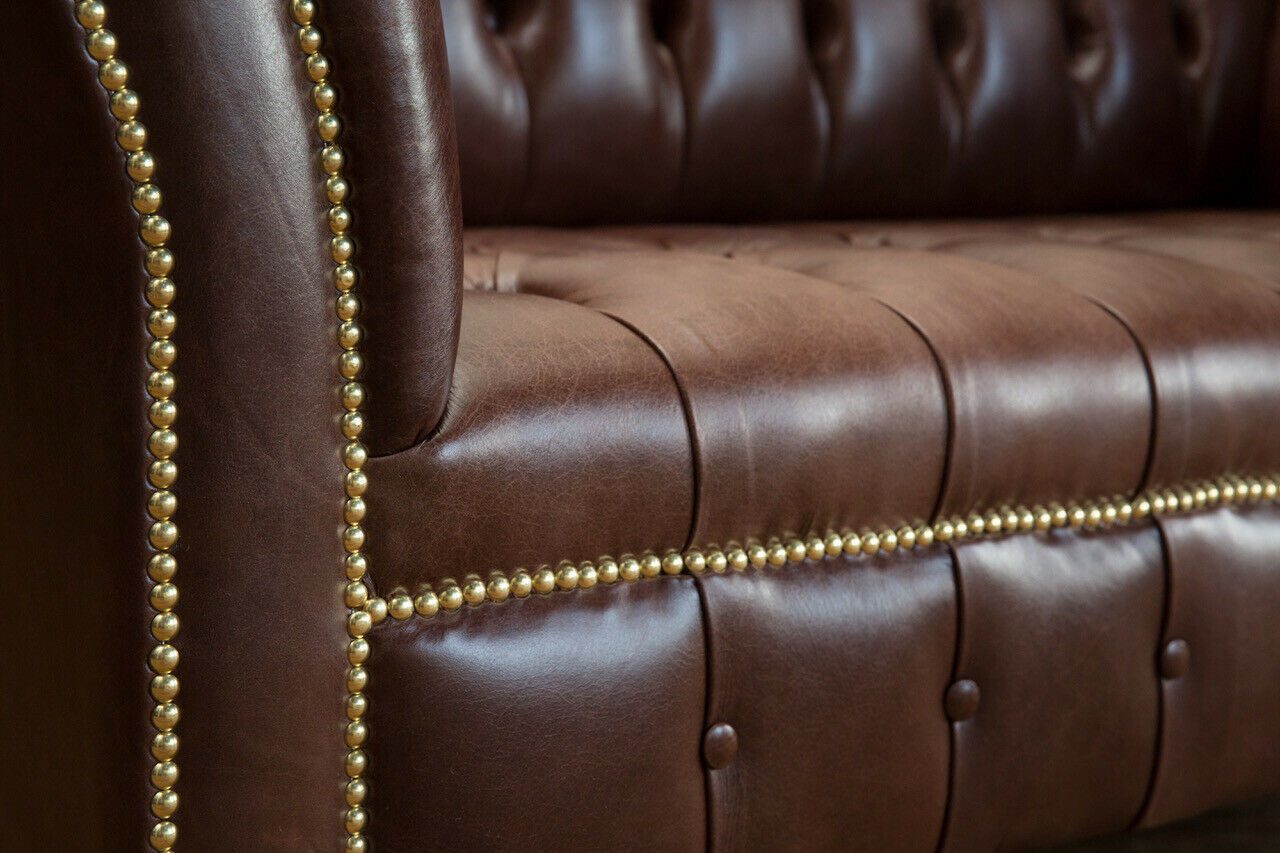Xlmoebel Chesterfield-Sofa traditionelle Chesterfield Wohnzimmermöbel Sofa Sitzbank Polstermöbel, Hergestellt in Europa