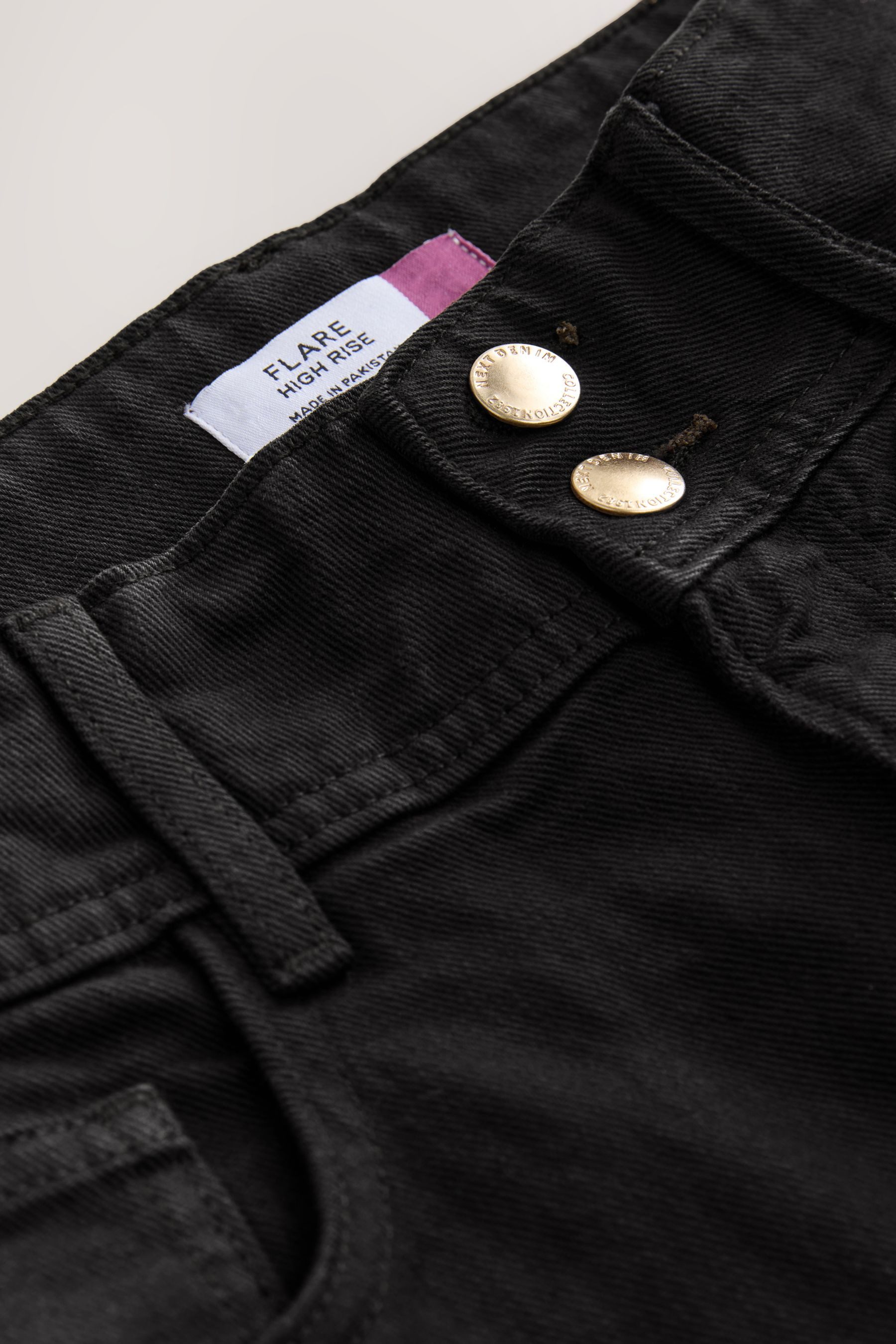 Next Stretch-Jeans Hochbund-Schlagjeans mit Stretch (1-tlg)