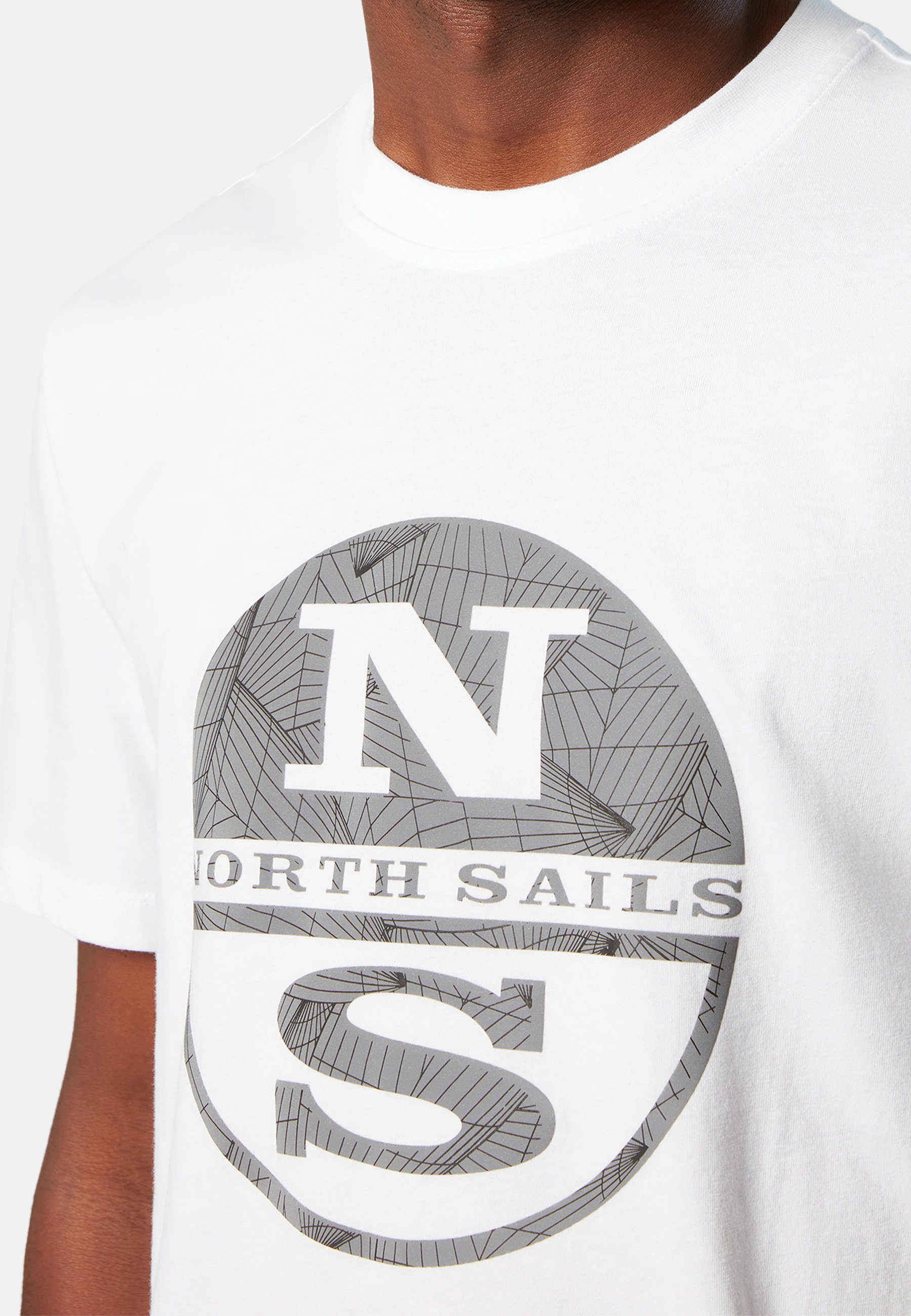 T-Shirt Sonstiges reflektierendem mit weiss Sails Logo North T-Shirt