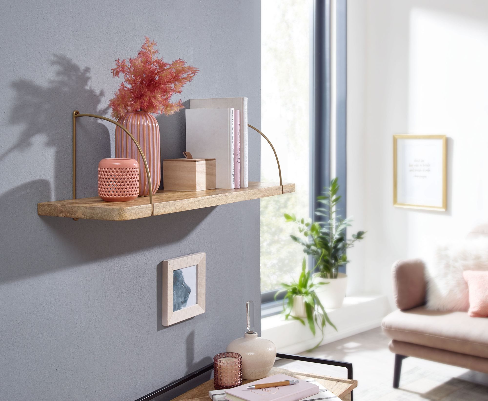 FINEBUY Wandregal FB34739 Holz Metall Hängeregal Regal Klein Industrial Bücherregal, 60x25x22 cm Mango Massivholz / Metall Hängeregal, Design Schweberegal Industrial, Regal Hängend