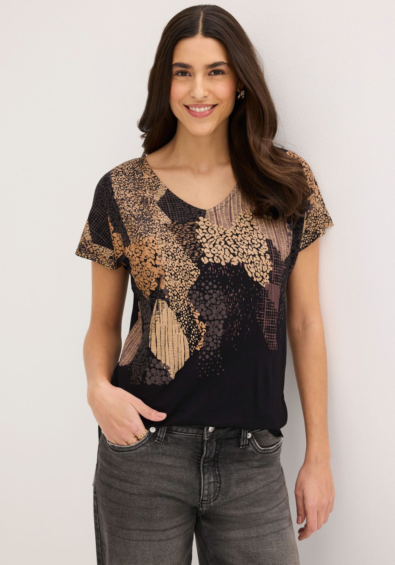 bonprix T-Shirt Oversize-Passform, überschnittene Schultern, Kurzarm, aus Viskose