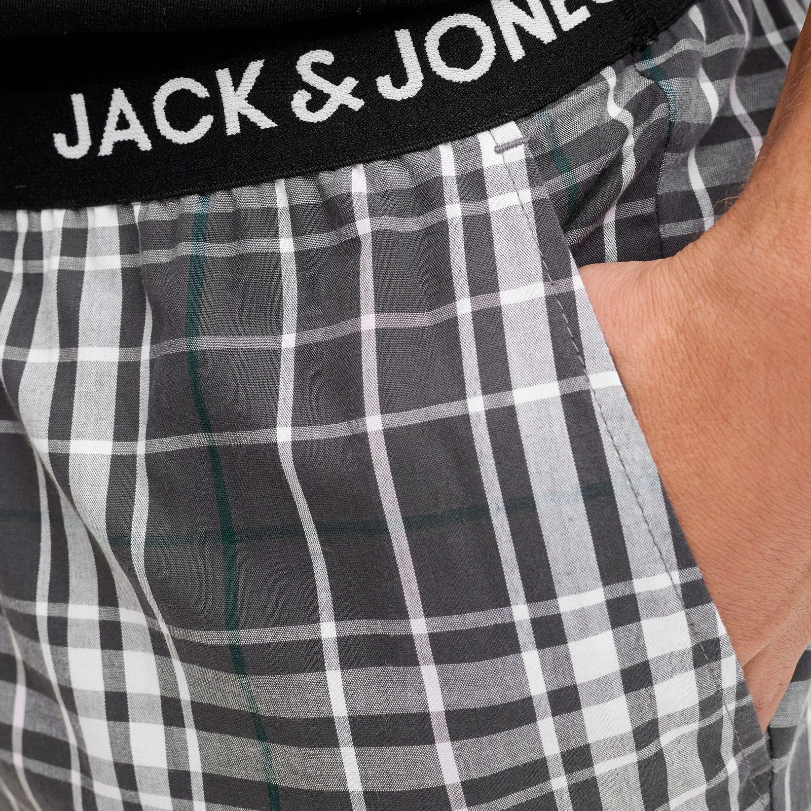 Jack & Jones Loungeanzug Loungewear Set JACLUCA SS Tee & Woven Pants (2 tlg) mit zwei seitlichen Einschubtaschen