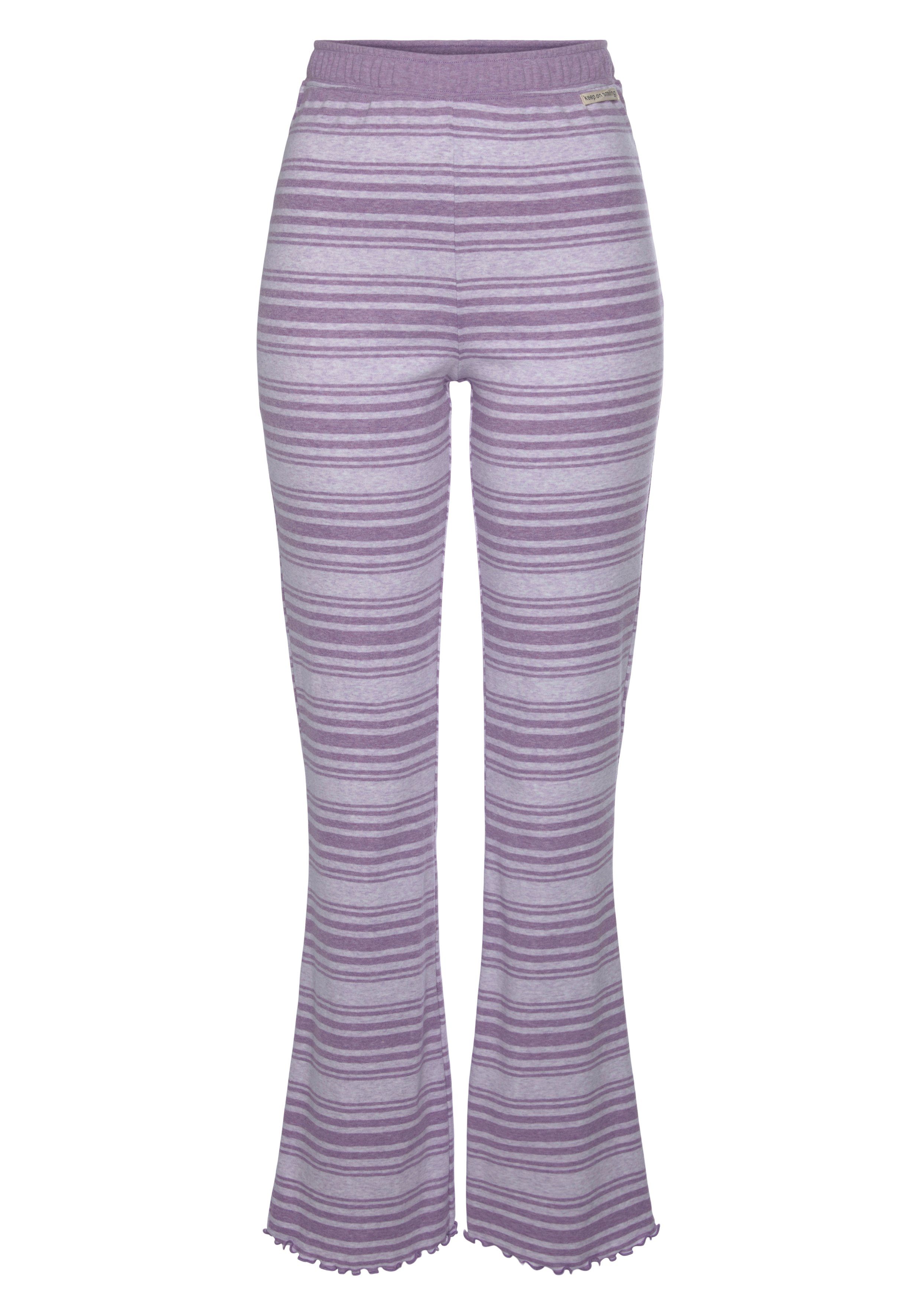 s.Oliver Schlafhose mit Babylock-Details. Reduzierter Preis € 24,99. Unverbindliche Preisempfehlung € 29,99