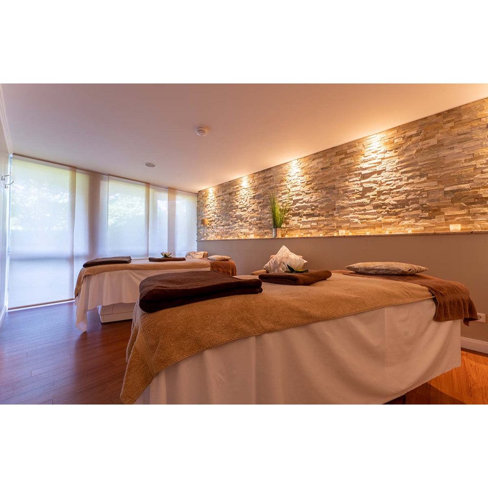 Jochen Schweizer Erlebnisgutschein Romantikurlaub Bad Rothenfelde für 2 (1 Nacht), Wellness Wochenende voller Zweisamkeit