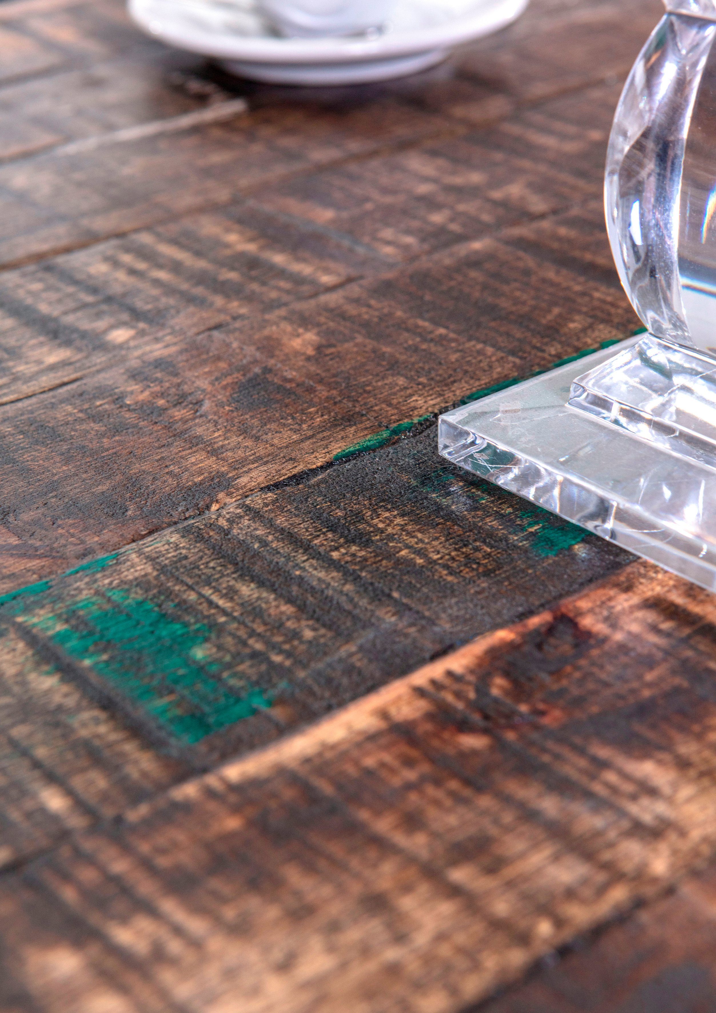 Gutmann Factory Couchtisch Titan, moderne Kombination aus Metall und Massivholz