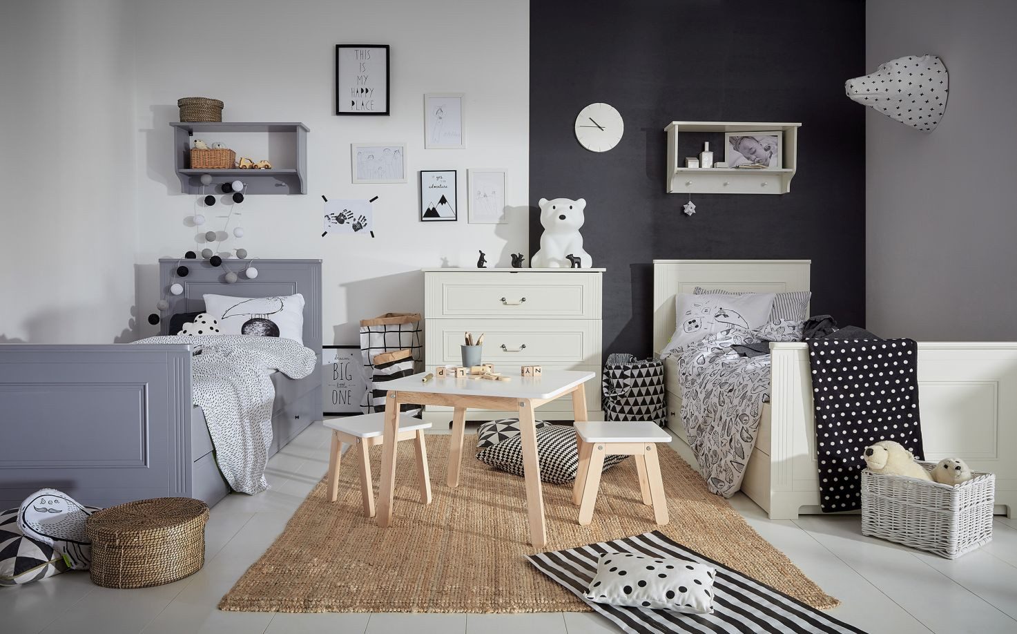 Raumhirsch Furniture Wandregal Ines – Elegantes Regal mit Haken und Stauraum