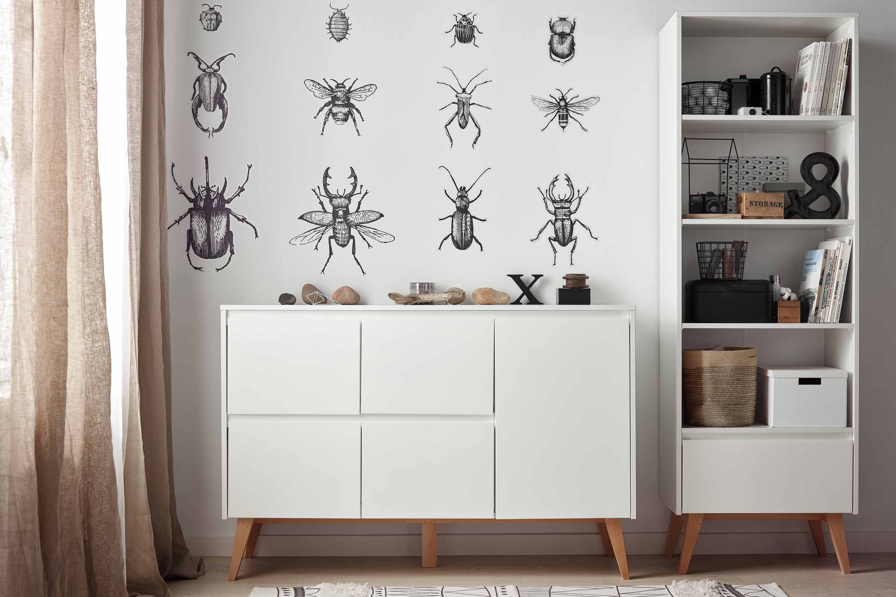 KONSIMO® Kinderregal DAMBI Regal, Standregal, hergestellt in der EU, mit Schublade, Soft-Close-Funktion, 3 Einlegeböden