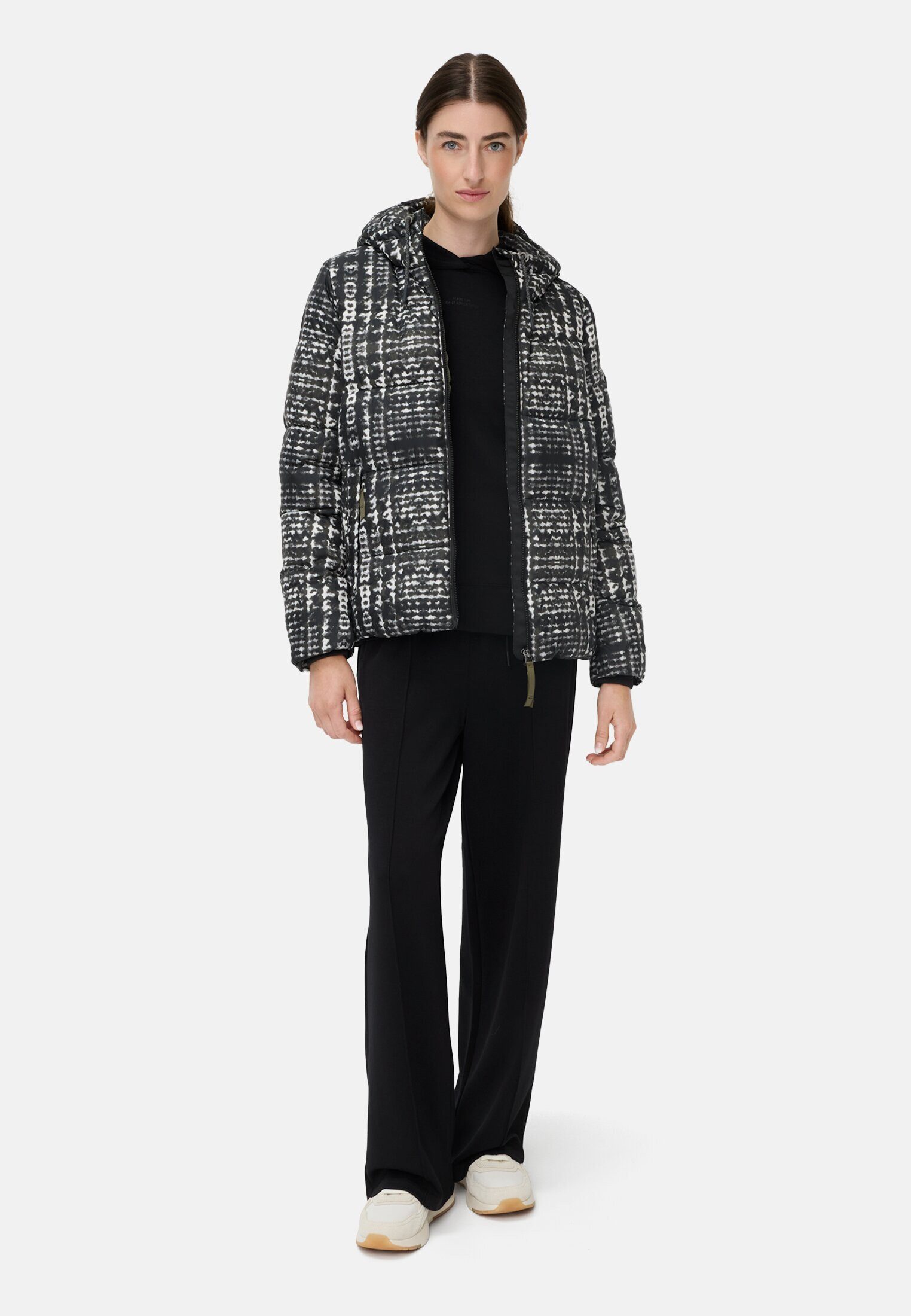 camel active Winterjacke mit verstellbarer Kapuze Langarm