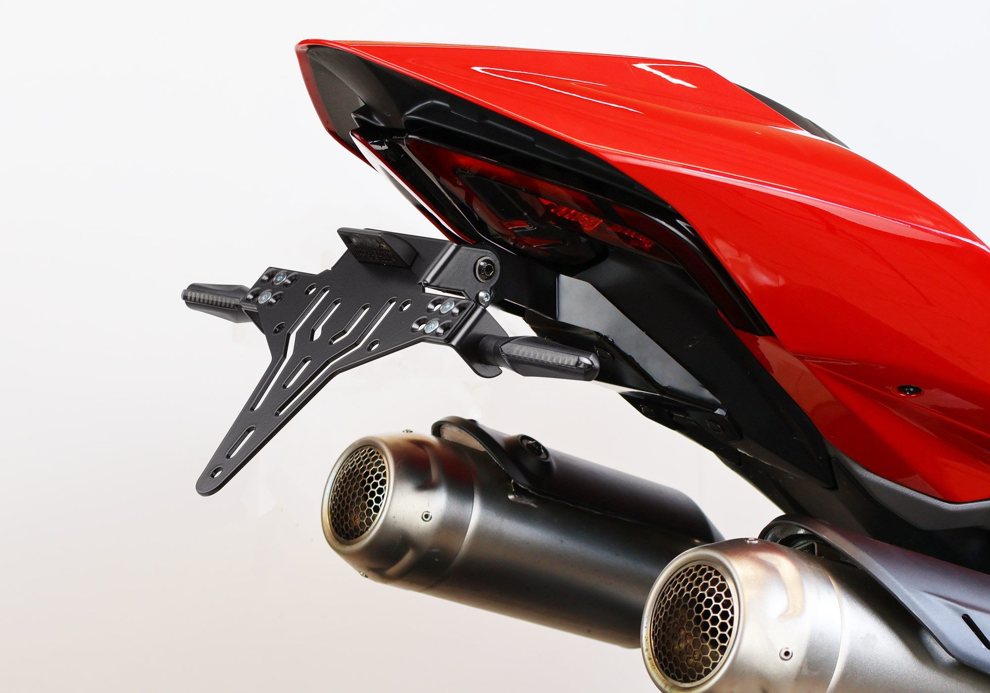 PROTECH Topcase Kennzeichenhalterset inkl. Reflektor und Kennzeichenbeleuchtung Edels