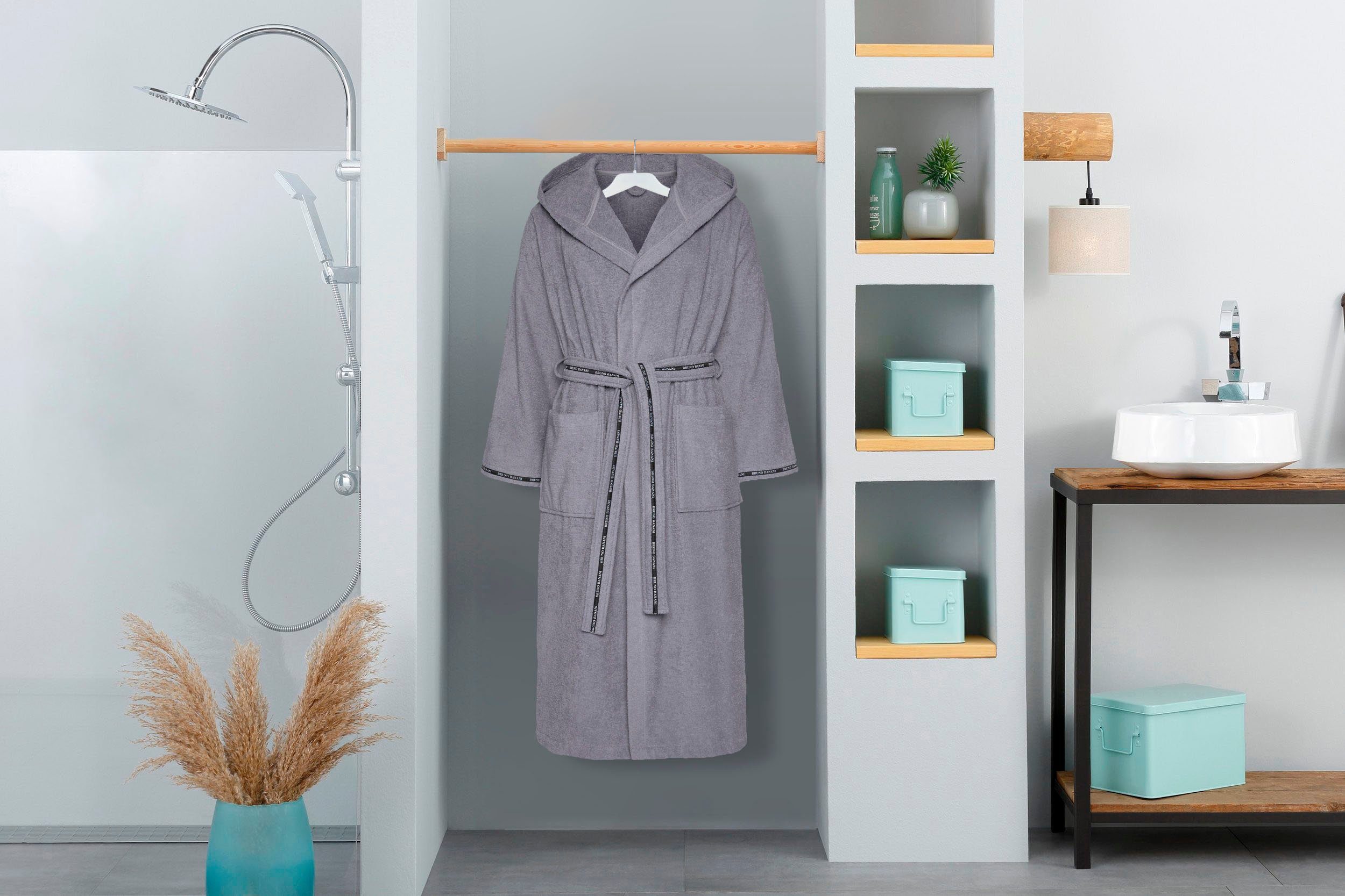 Bruno Banani Herrenbademantel Danny, Normallänge & Überlänge, auch in extra lang, Hotelbademantel, Langform, Walkfrottee, Kapuze, Gürtel, mit Logostreifen, Herren Bademantel aus 100% Baumwolle, S-4XL