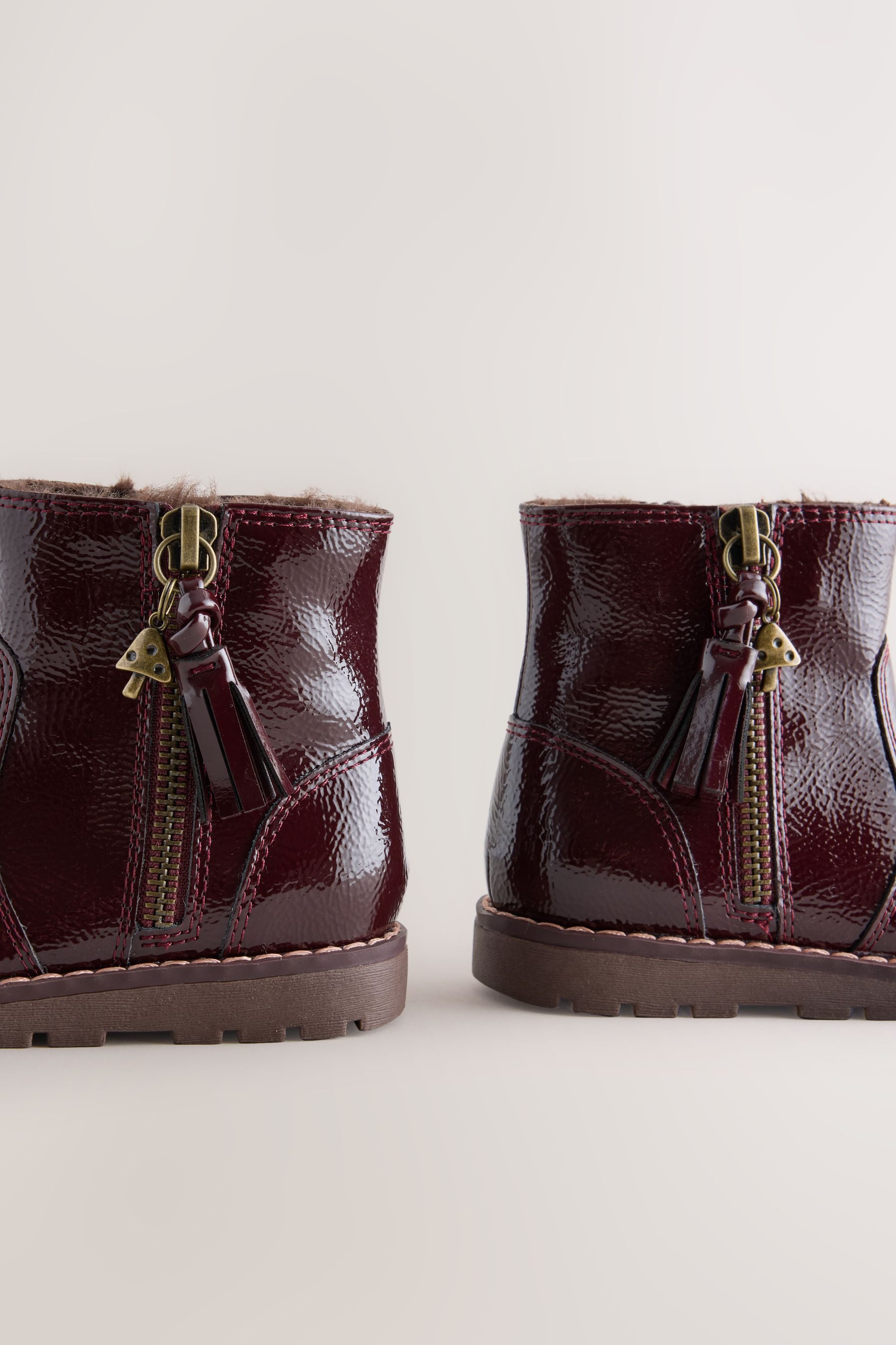 Next Chelseastiefel mit Quaste und Reißverschluss Stiefelette (1-tlg)
