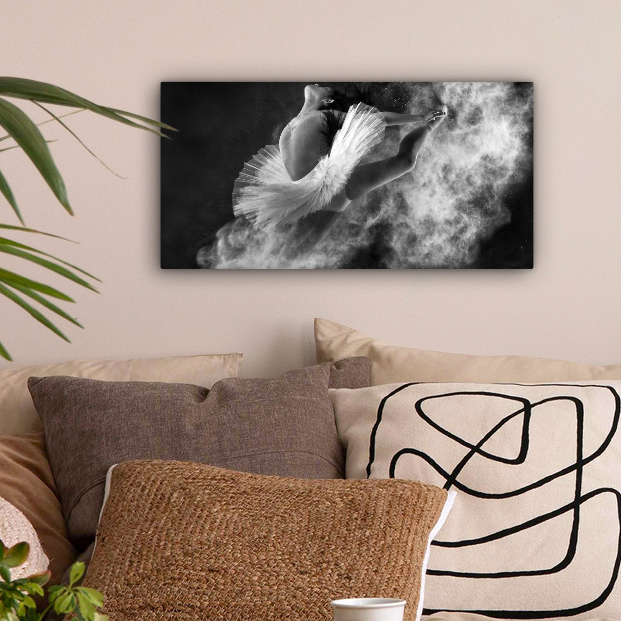OneMillionCanvasses® Leinwandbild Panorama Tanz - Ballerina günstig online kaufen
