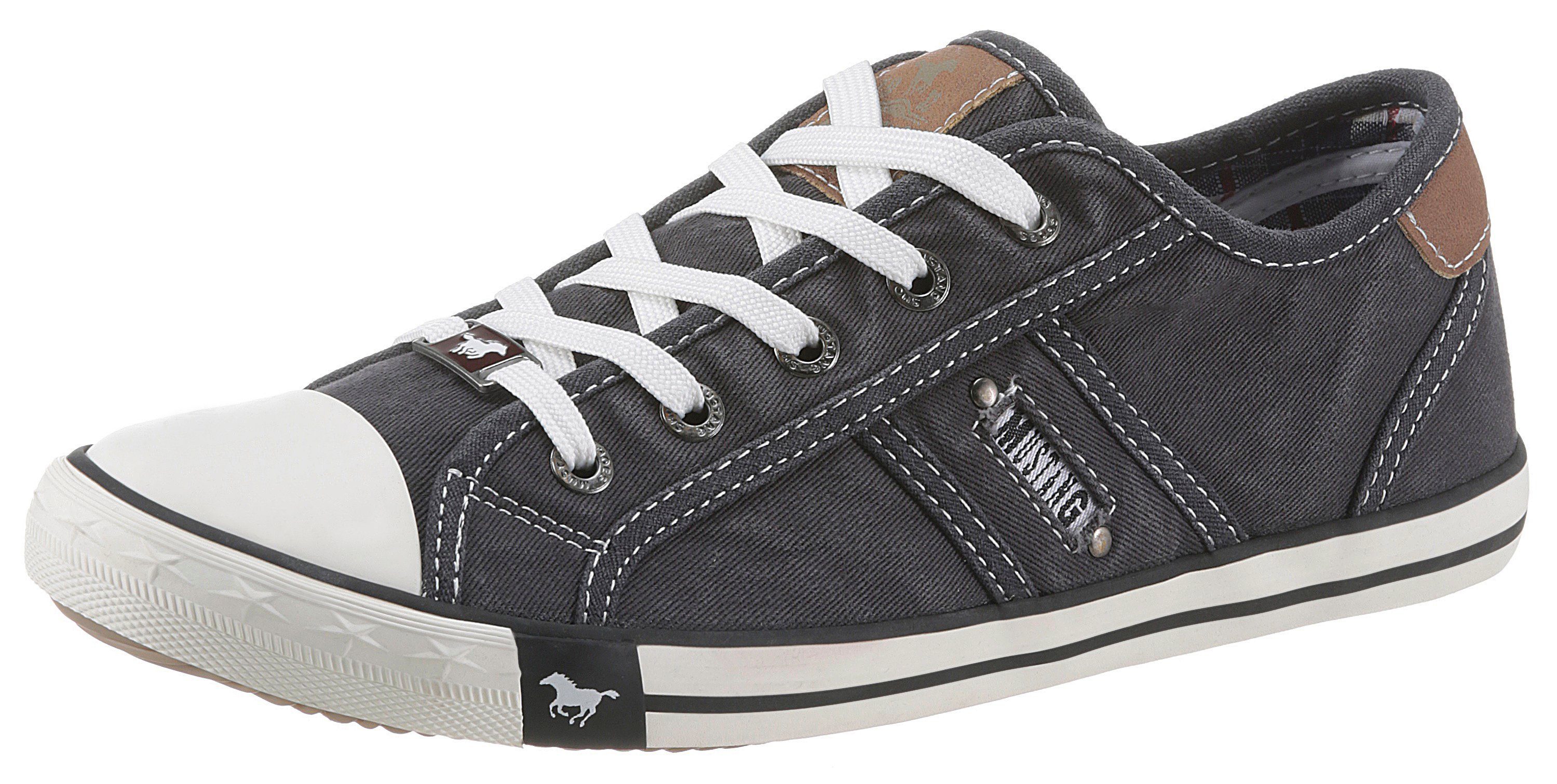 Mustang Shoes Sneaker mit Mustang Markenlabel schwarz