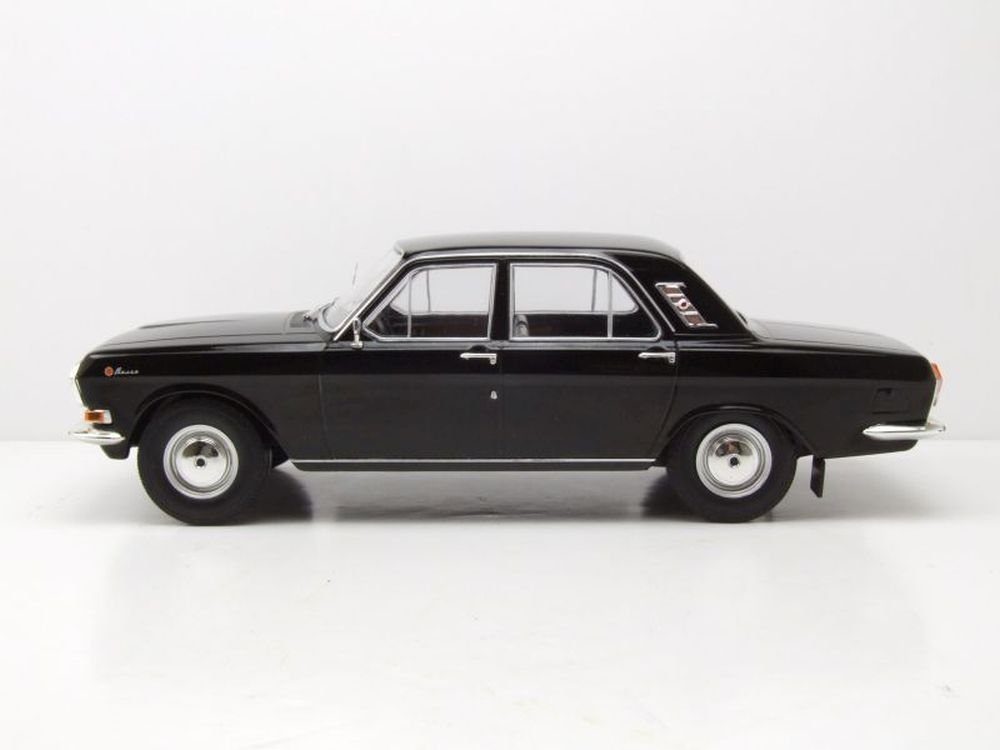 MCG Modellauto GAZ Wolga Volga M24 1967 schwarz graues Interieur, Maßstab 1:18
