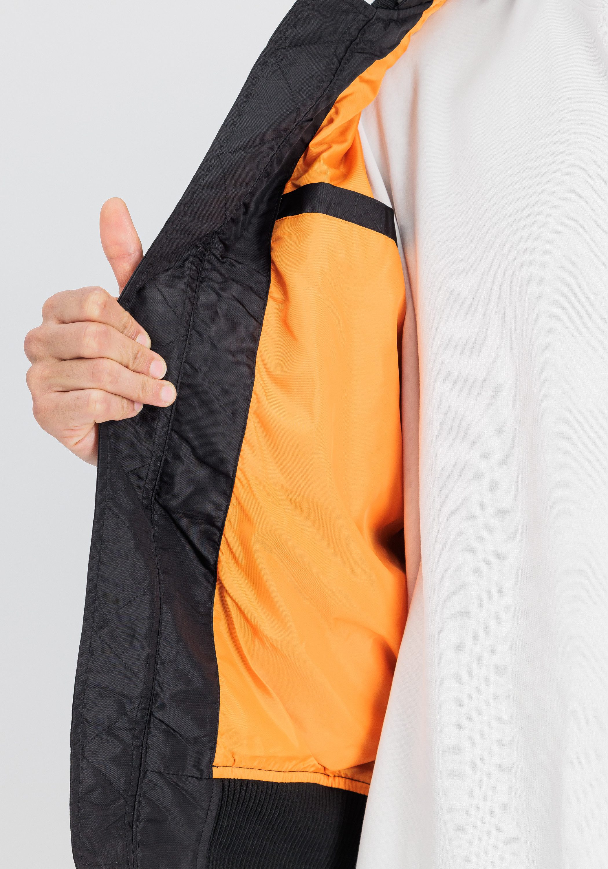Alpha Industries Bomberjacke MA-1 TT Hood Light