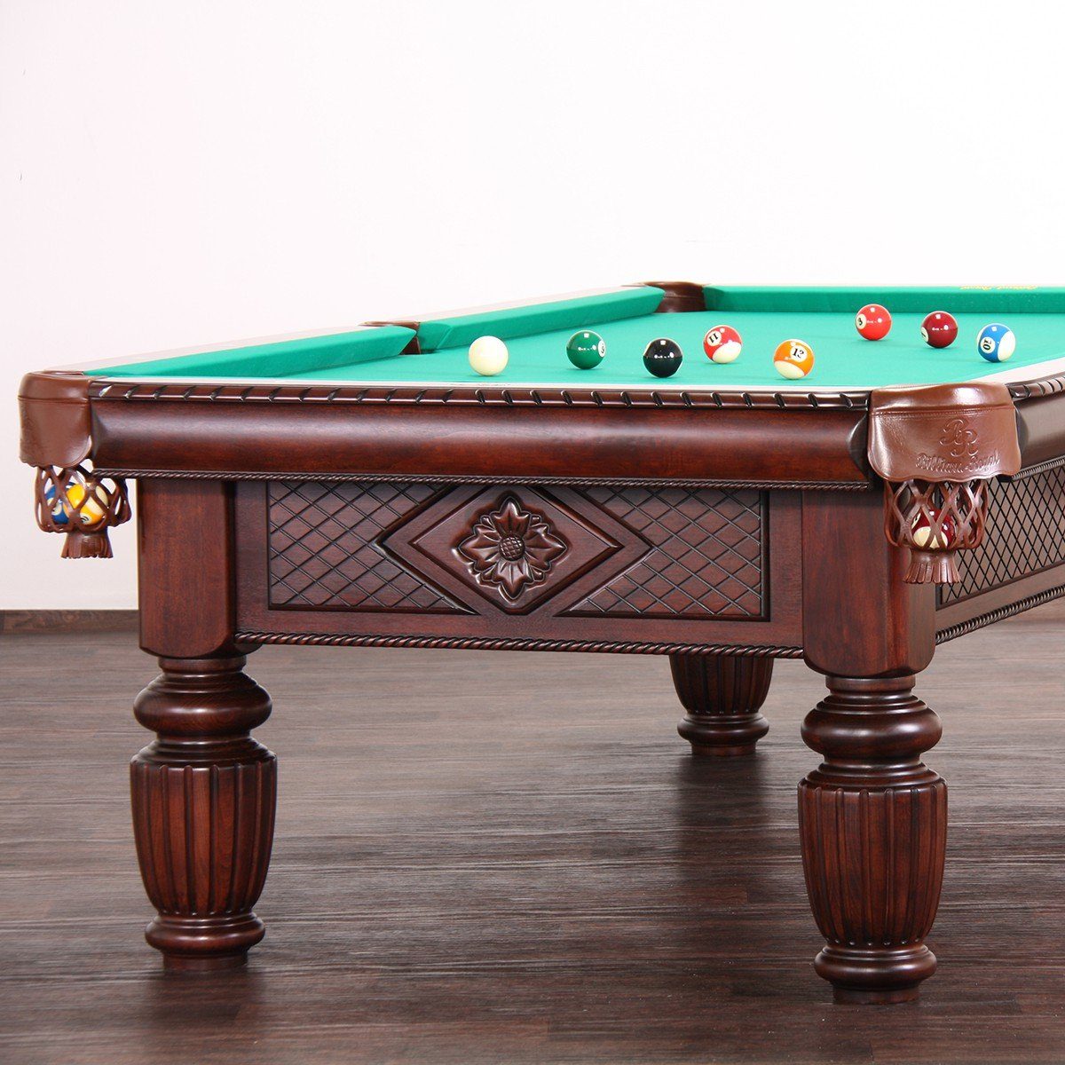 Billiard-Royal Billardtisch Apollo 9 ft., (Hochwertige und massive Ausführung in beliebter Billiard-Royal® Qualität), 3-tig Naturschieferplatte, Echtleder Auffangtaschen, Bandengummi K55