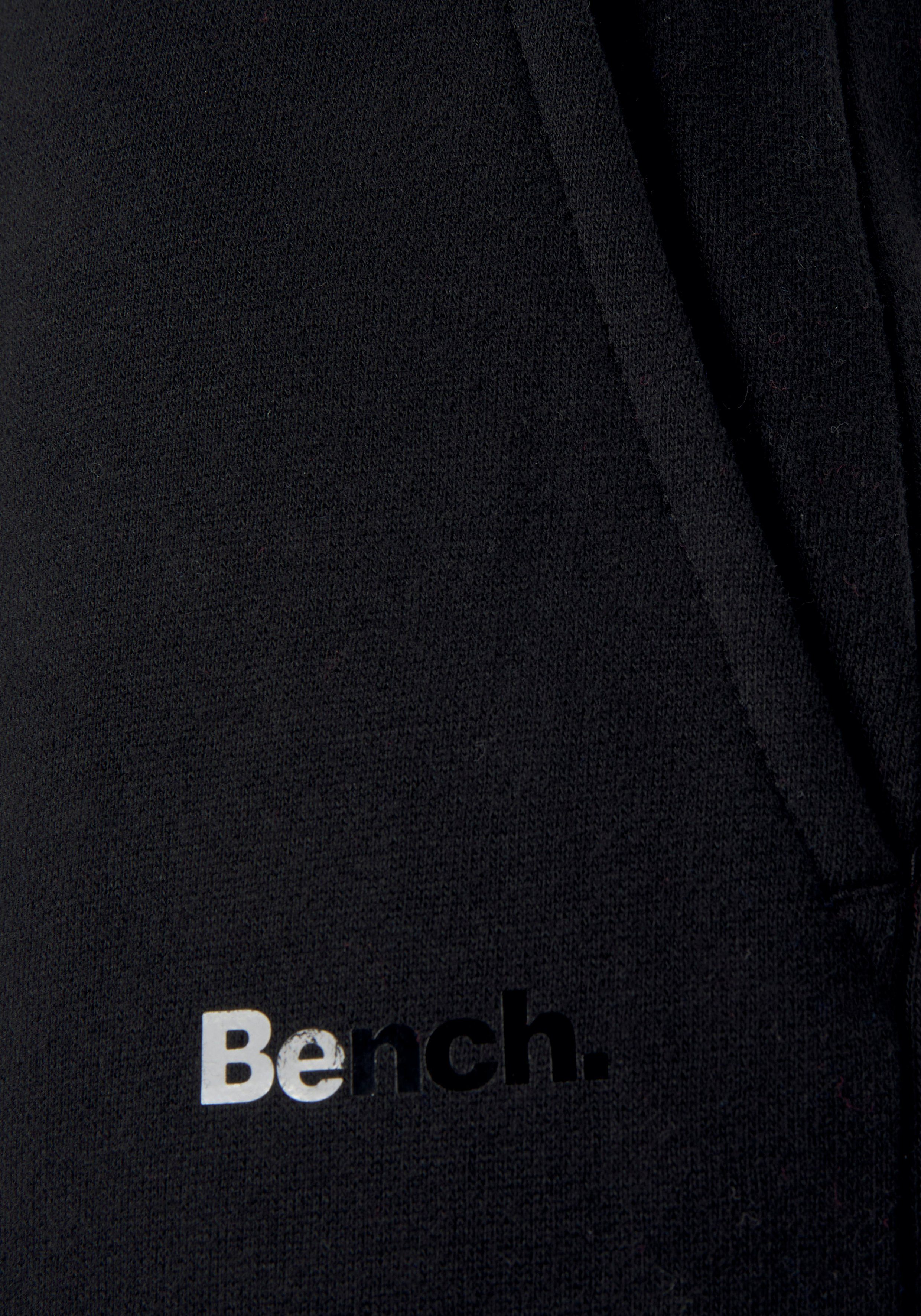 Bench. Sweatpants Loungeanzug Logodruck, und schwarz Loungehose Loungewear -Weite Eingrifftaschen Loungewear, mit