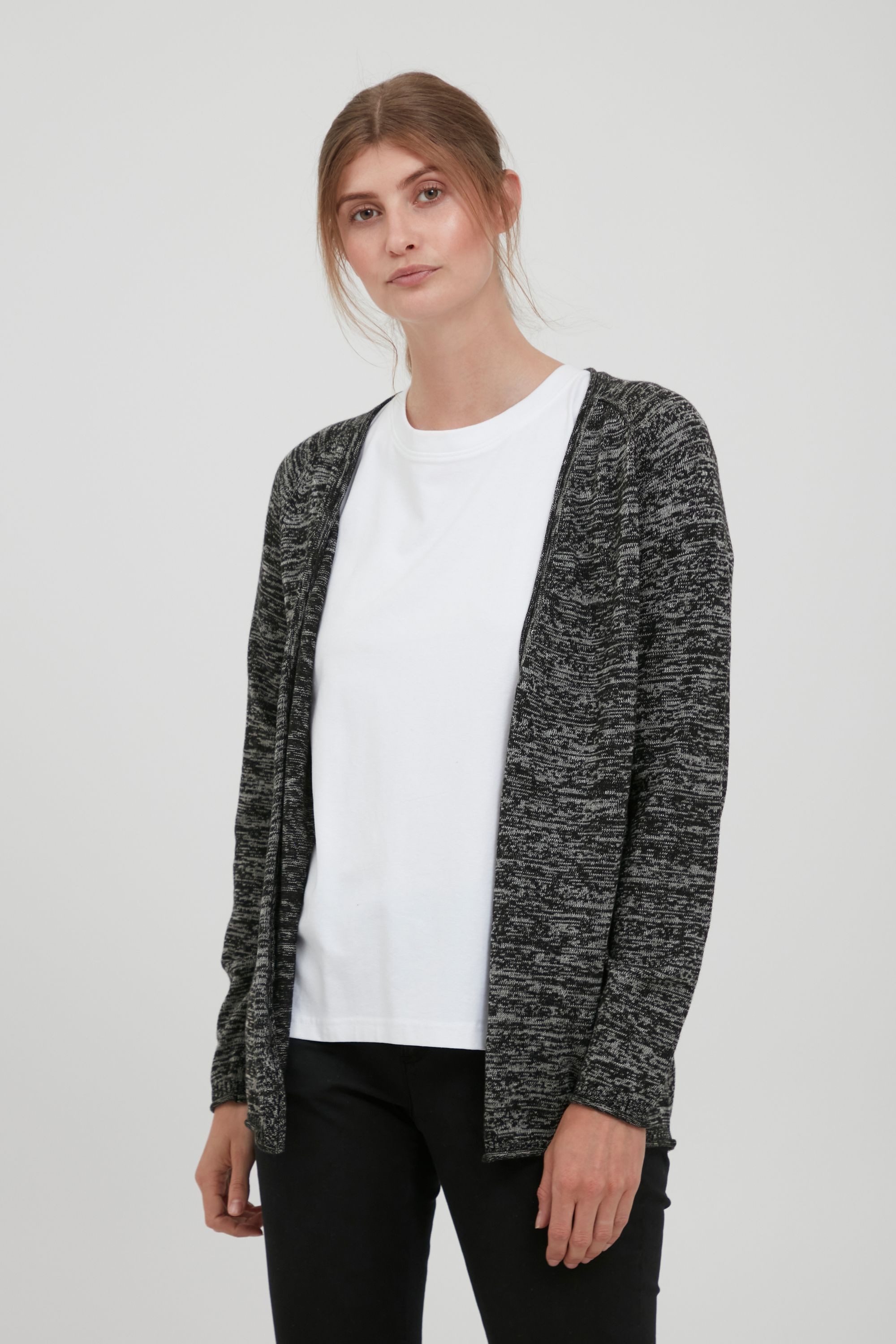 OXMO Strickjacke OXDanila Strickjacke mit aufgerollten günstig online kaufen