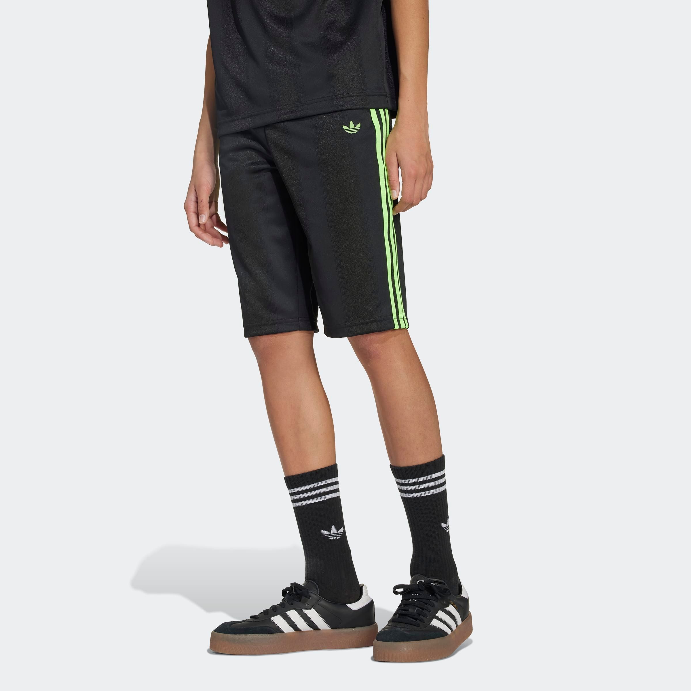 adidas Originals Shorts SHORTS (1-tlg)