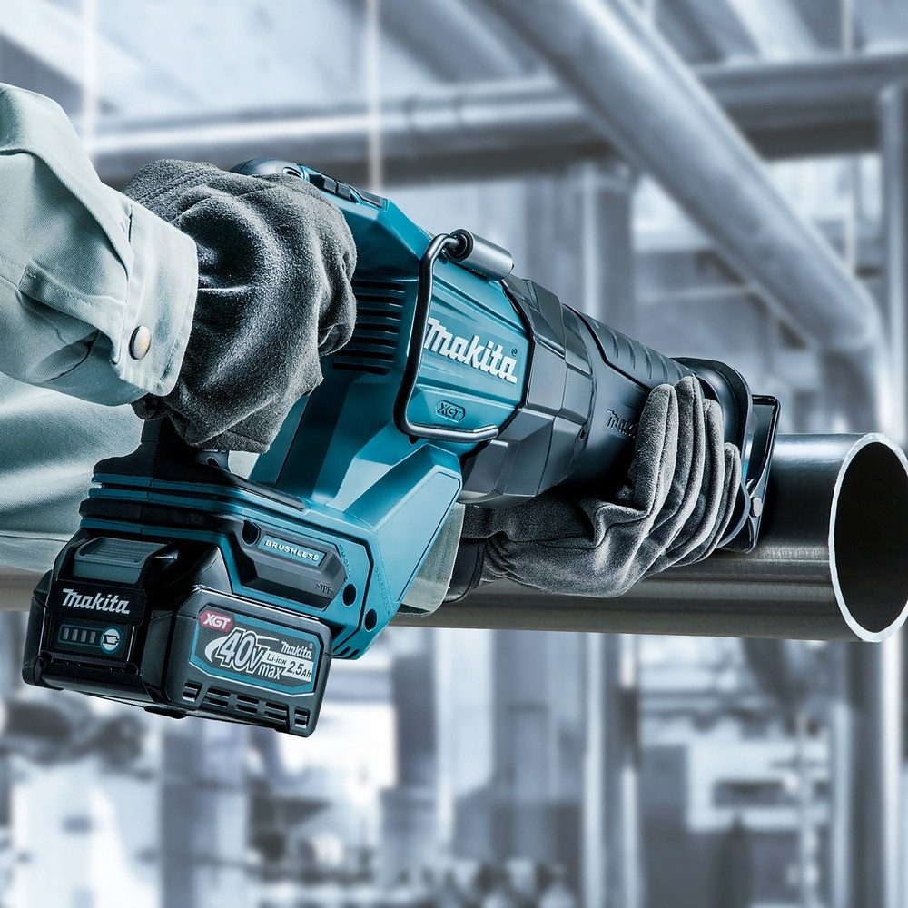 Makita Akku-Säbelsäge, Reciprosäge XGT, JR001GZ, 40V, 32 mm, Ohne Akku - im Karton