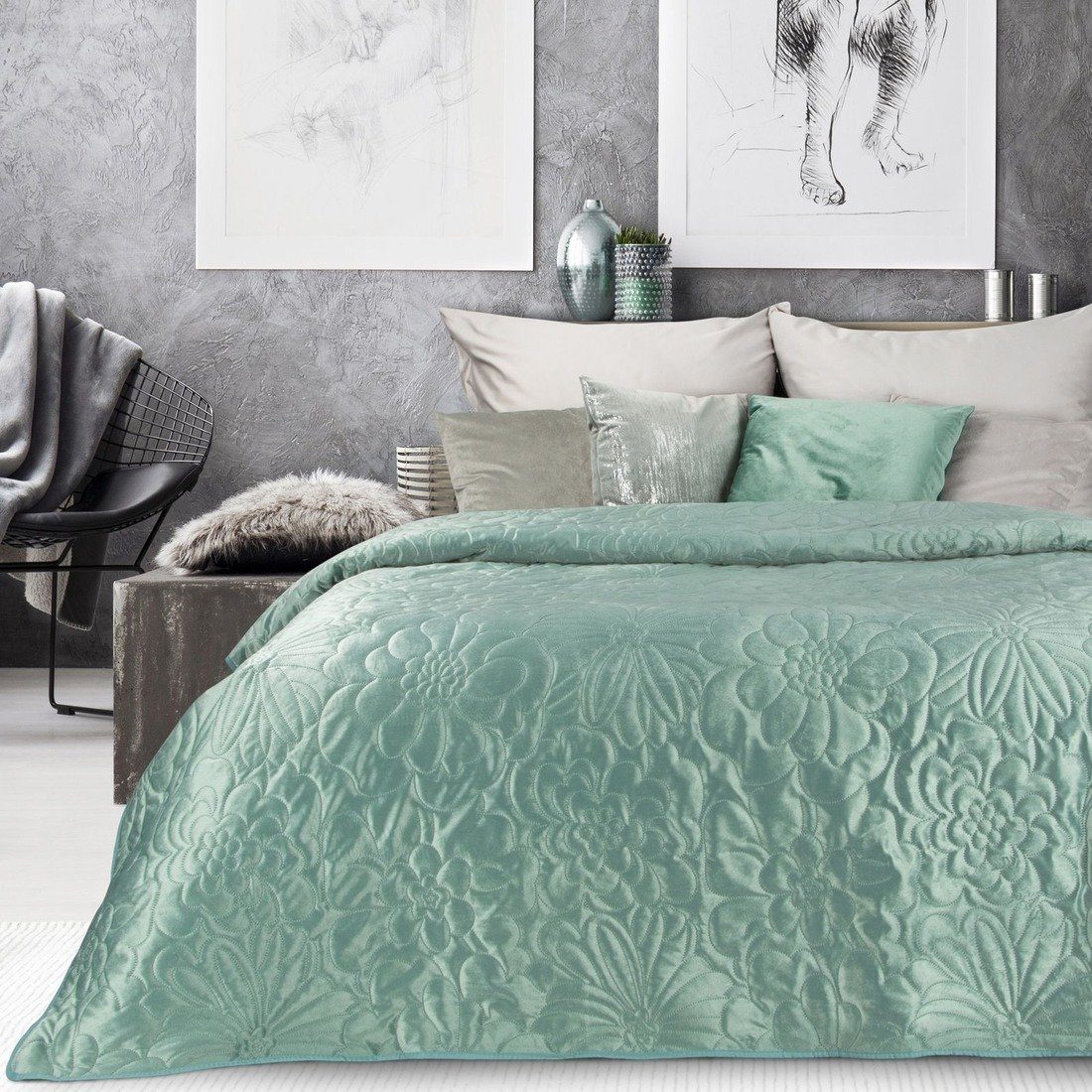 Tagesdecke »Klassischer & eleganter Bettüberwurf aus Samt mit Blumenmuster,  220x240 cm«, Eurofirany online kaufen | OTTO