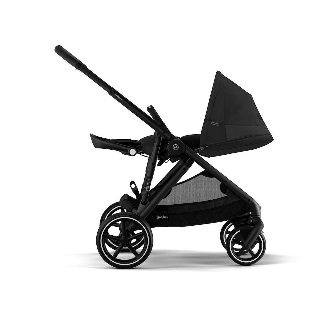 Black Cybex Moon Kombi-Kinderwagen