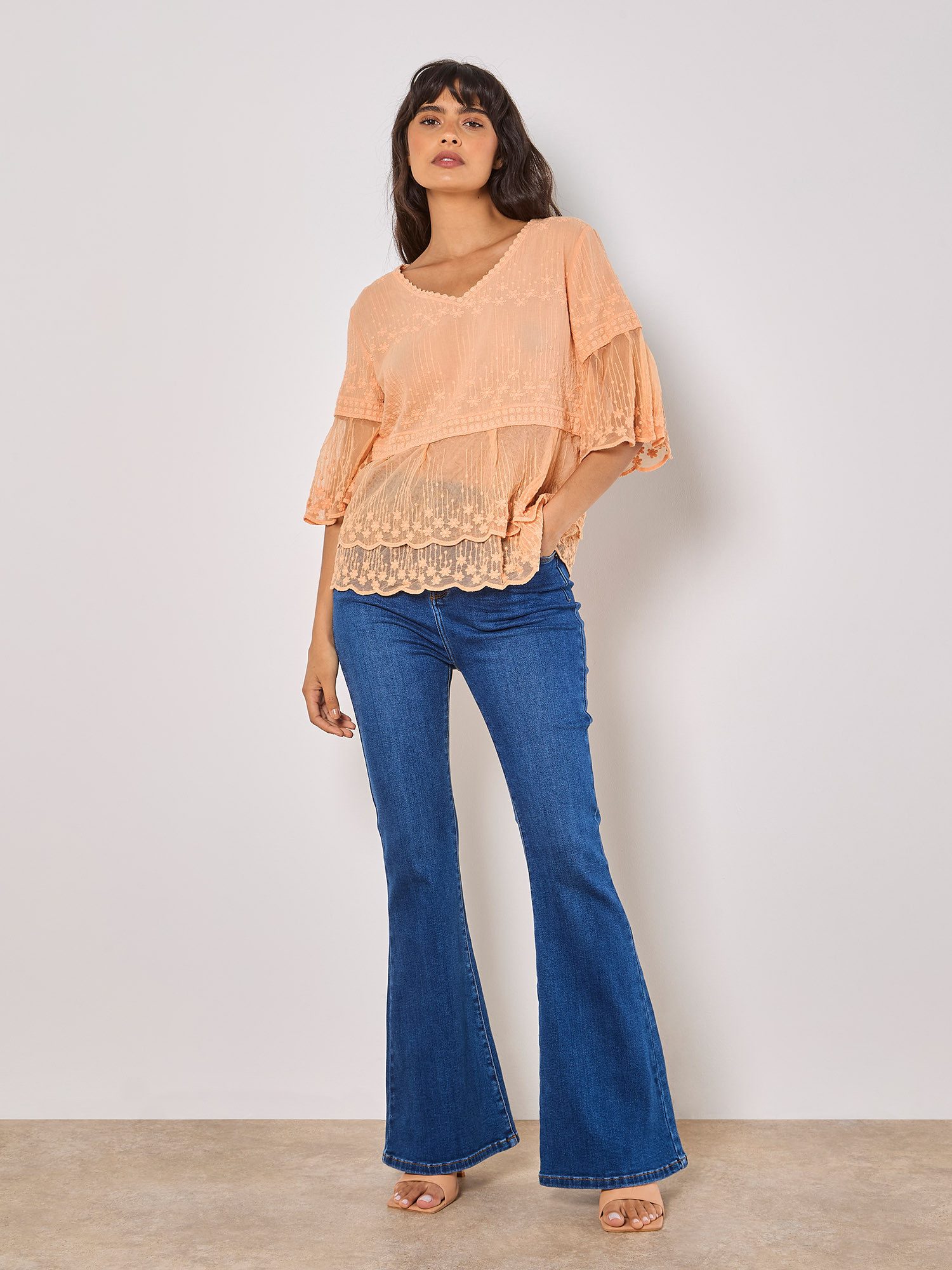 Apricot Blusentop Embroidered Cotton Mesh Top, günstig online kaufen