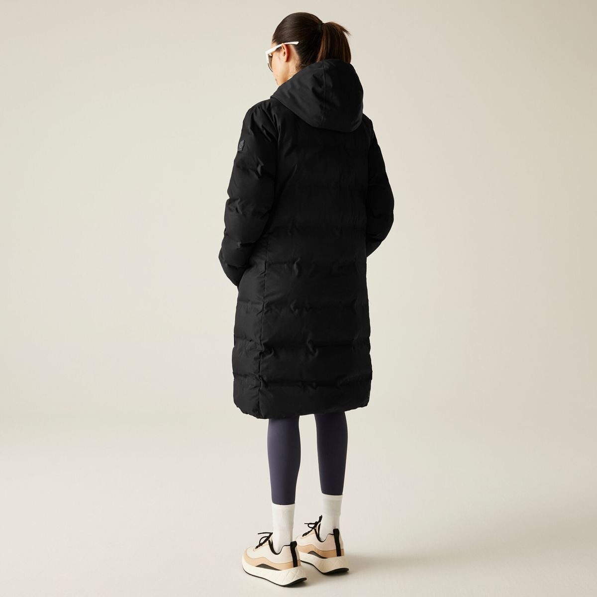 Dare2b Outdoorjacke Wander Jacket Stilvolle Damenjacke mit hoher Wassersäule und robustem Material für – Bild 2 von 5