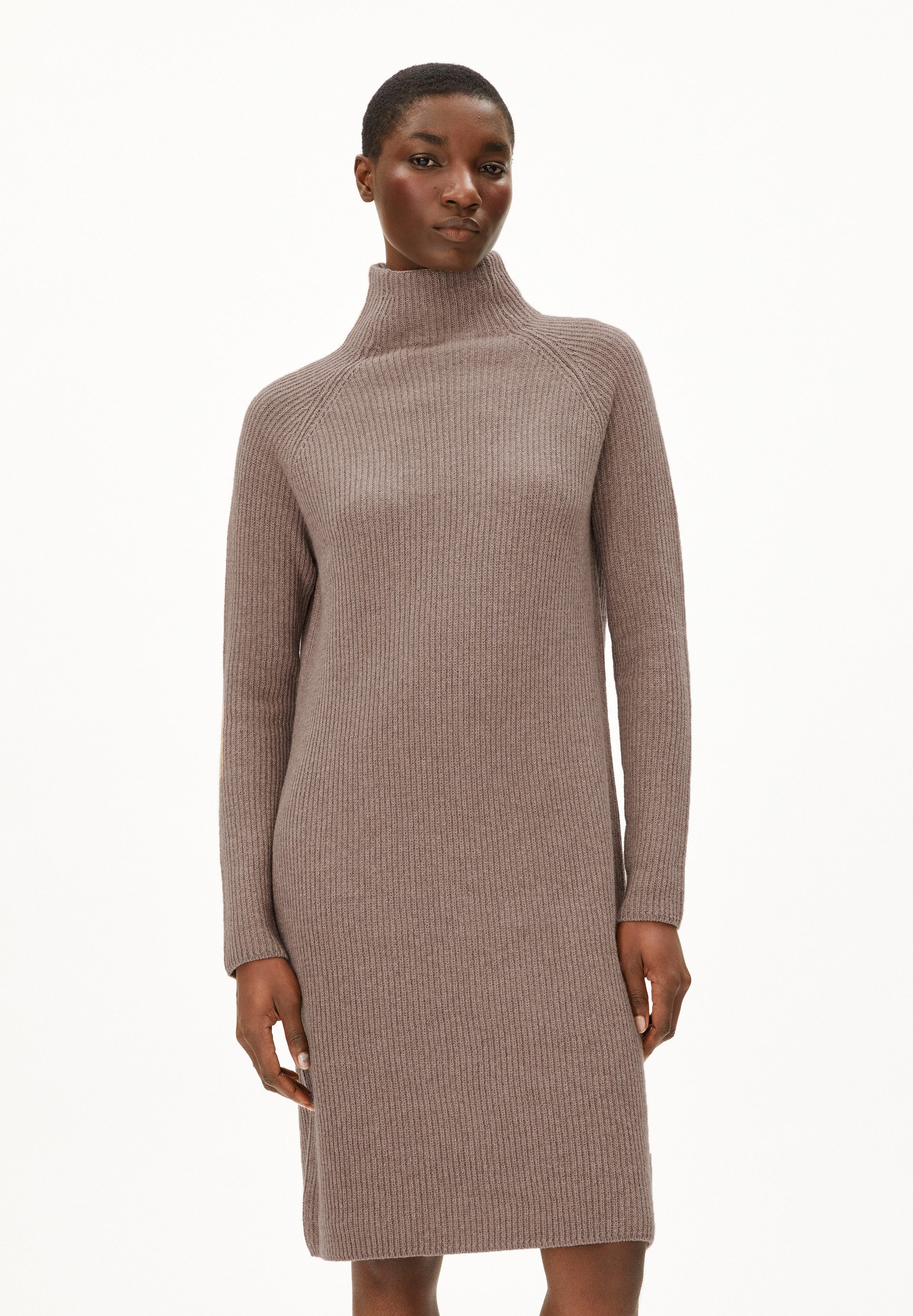 Armedangels Maxikleid MILLAANA Strickkleid Relaxed Fit aus Bio-Woll Mix Str günstig online kaufen