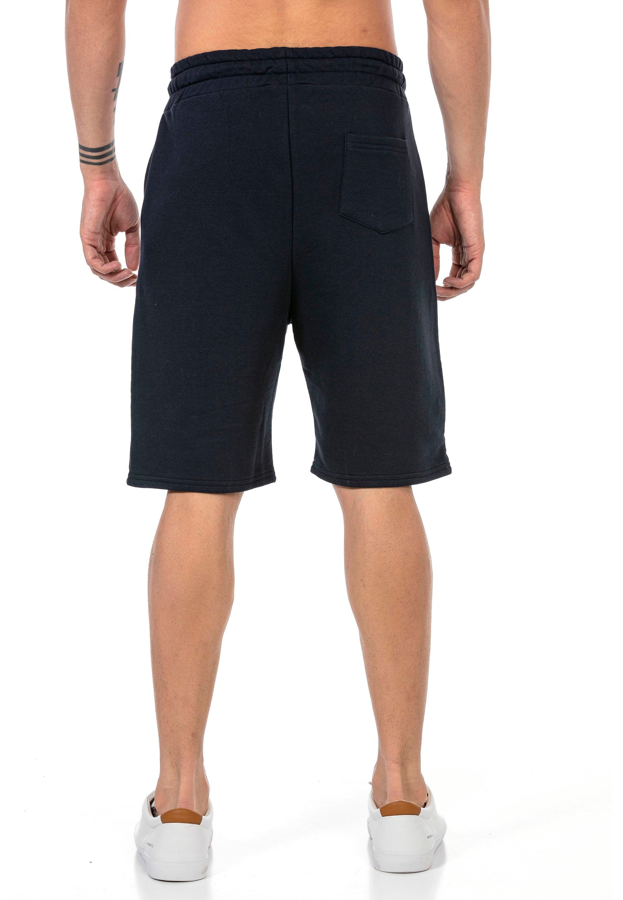 RedBridge Shorts Southport mit vertikalem Redbridge-Schriftzug