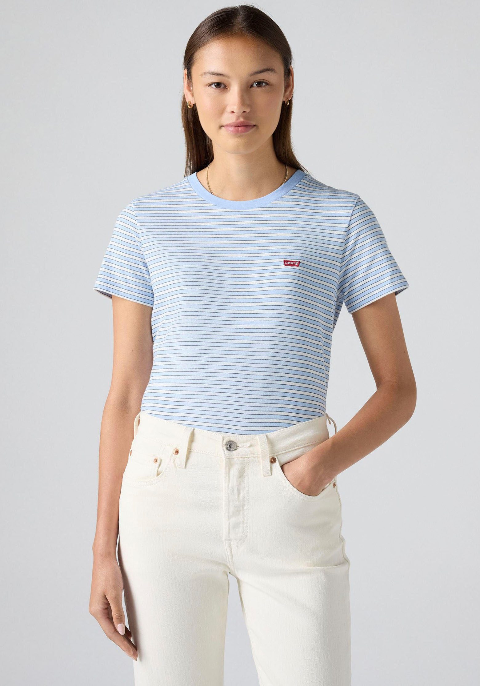Levi's® T-Shirt The perfect Tee mit kleiner Logo-Stickerei günstig online kaufen