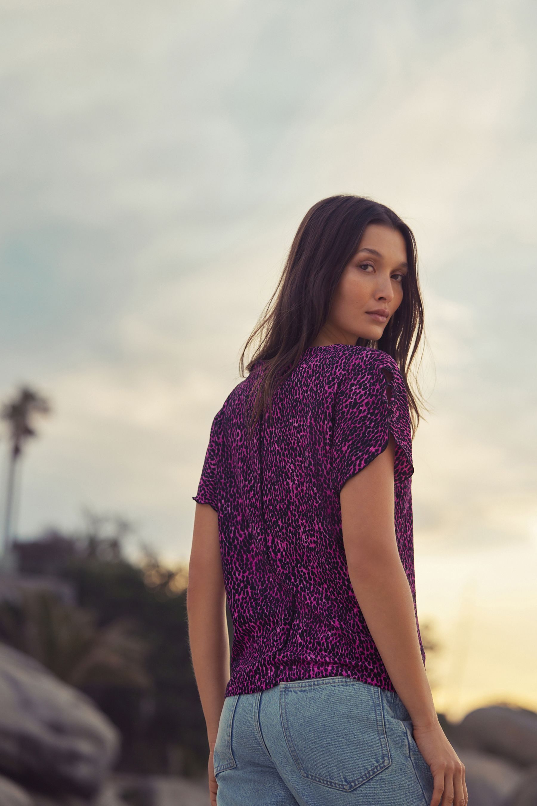 Next Blusenshirt Elegantes Oberteil mit Trompetenärmeln günstig online kaufen