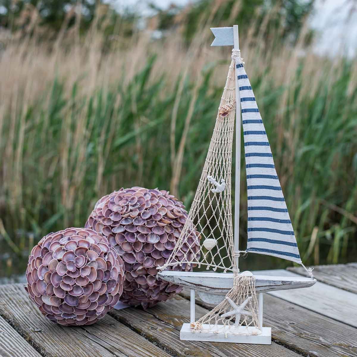 Thumbnail - Viana Bastelnaturmaterial Maritime Deko Kugel aus Muscheln, Ø25cm - Natur Look für Zuhause &