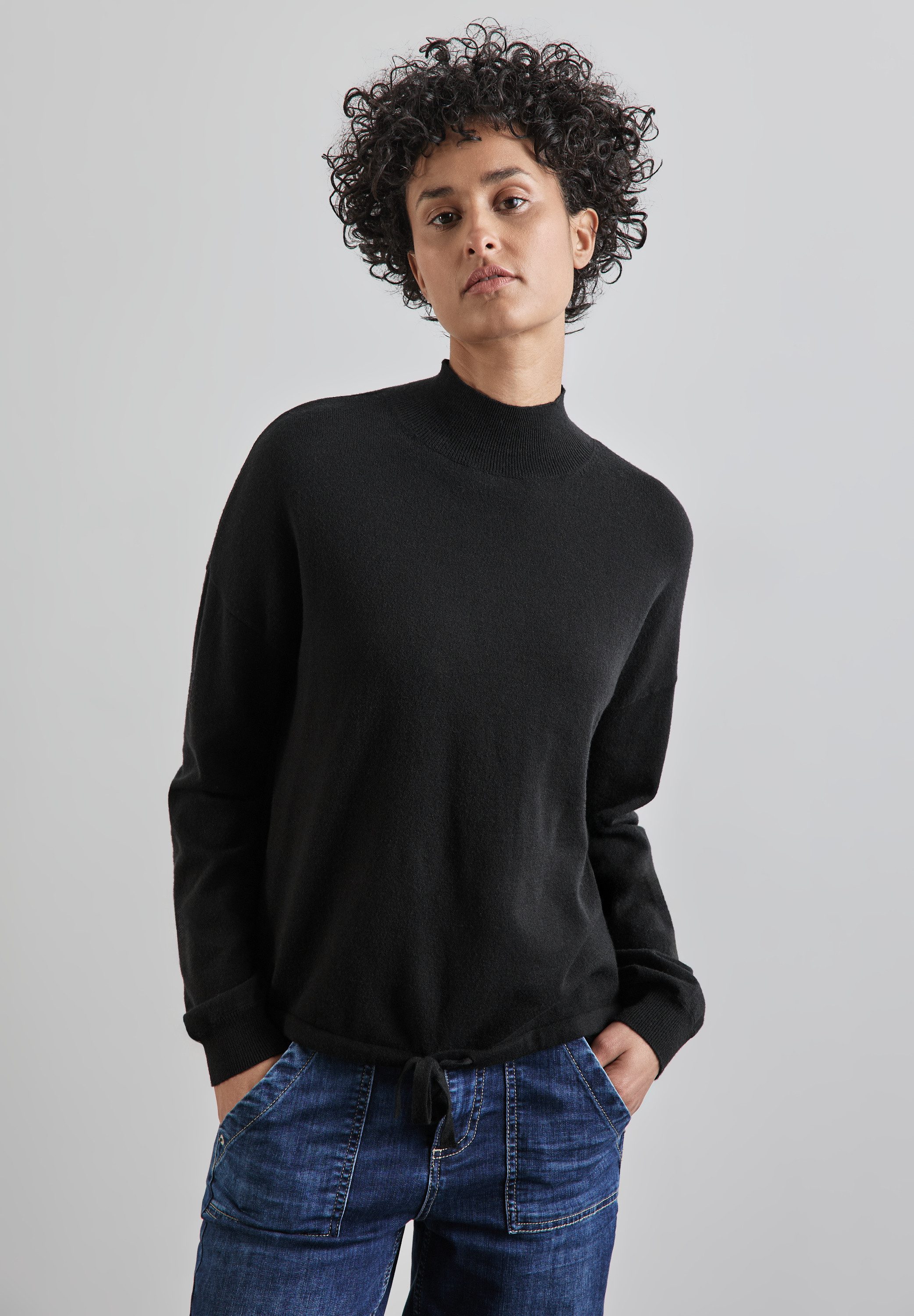 Stehkragenpullover